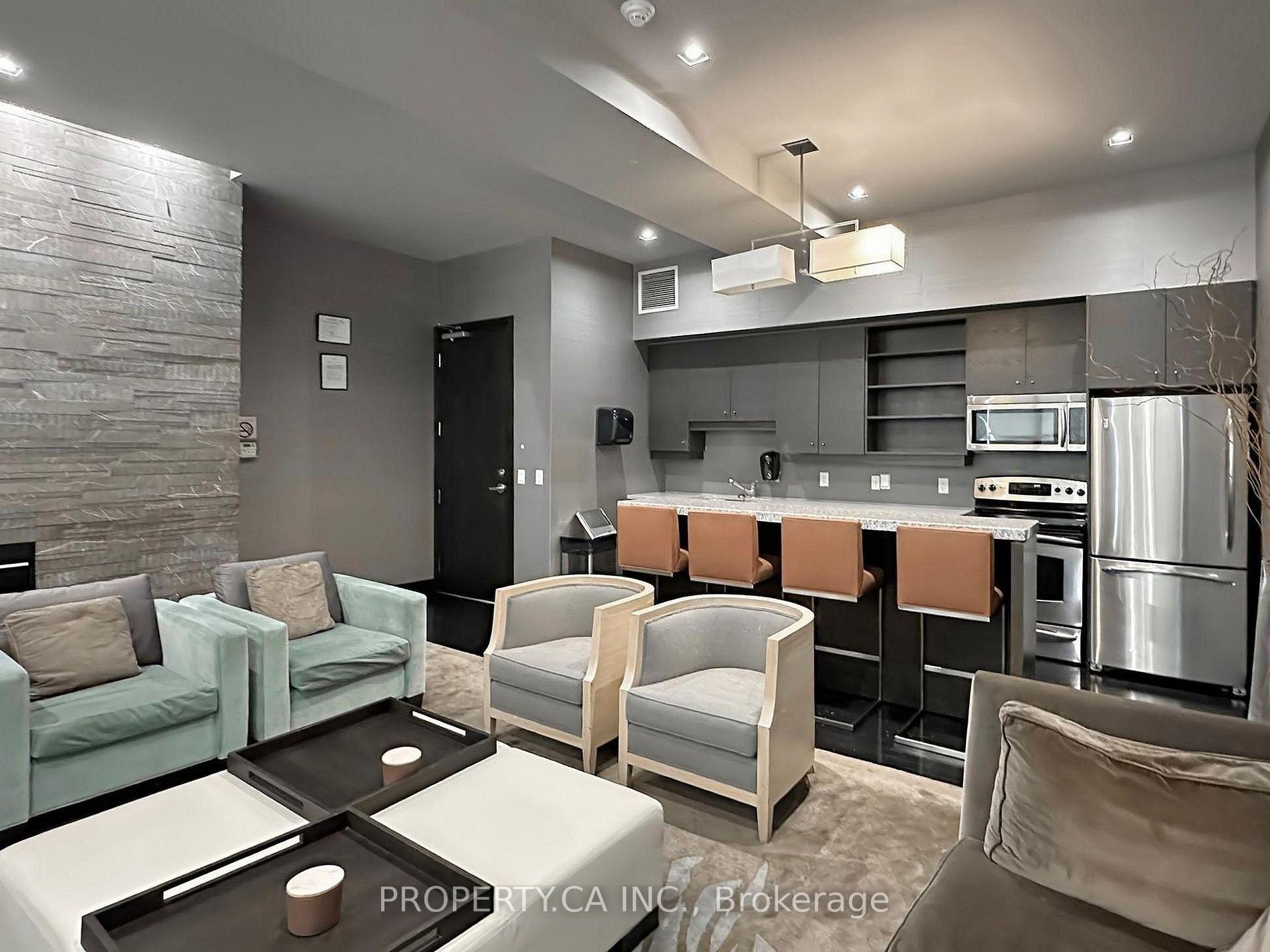 21 Scollard Street 406, Toronto Unit: 406
