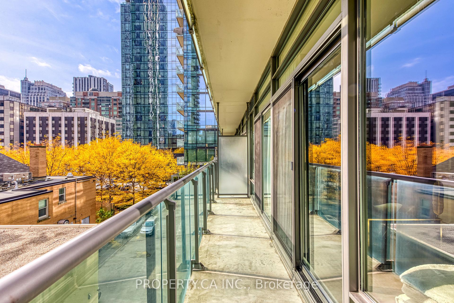 21 Scollard Street 406, Toronto Unit: 406