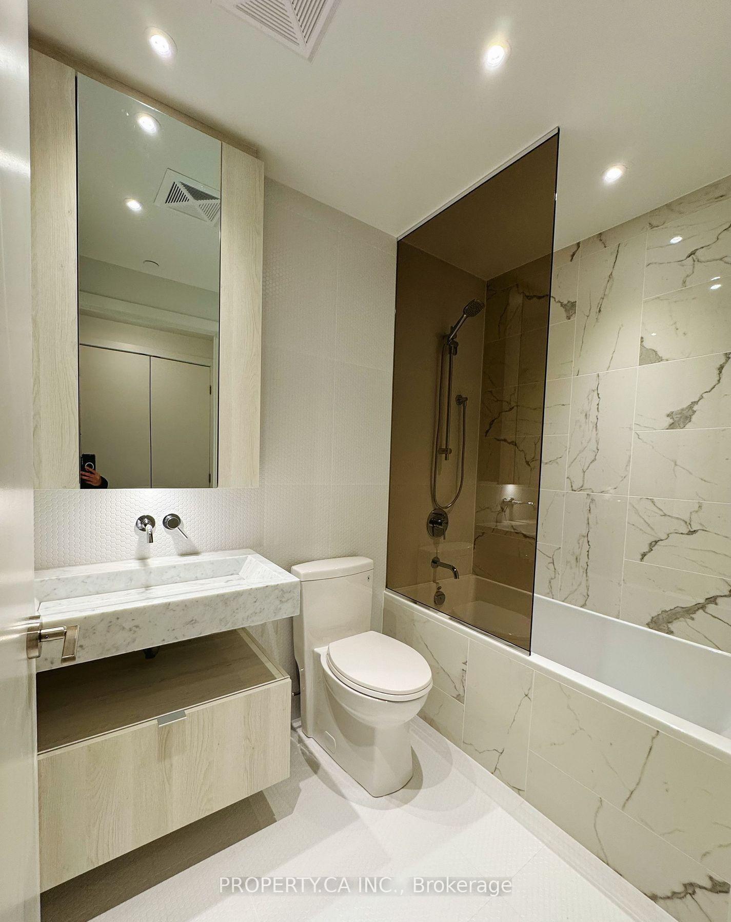 11 Yorkville Avenue 1007, Toronto Unit: 1007
