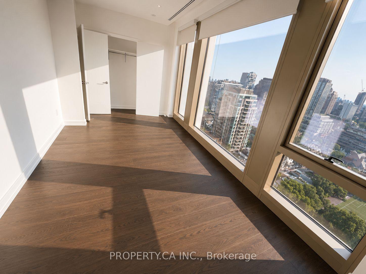 1315 Bay Street 2002, Toronto Unit: 2002