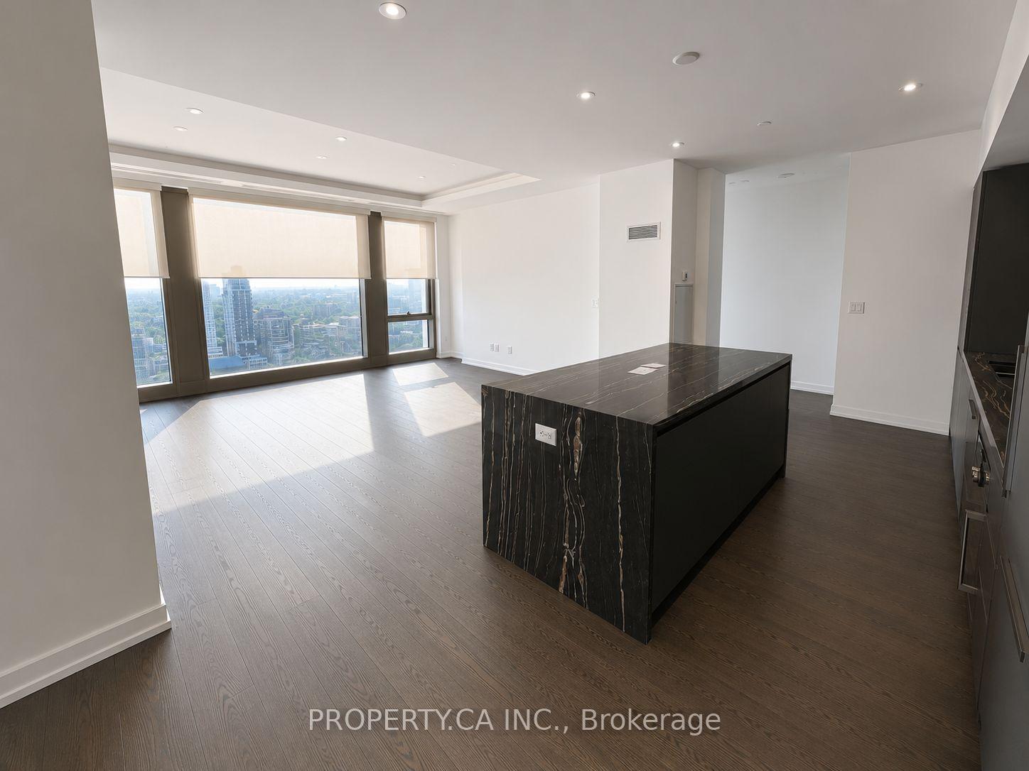 1315 Bay Street 2002, Toronto Unit: 2002