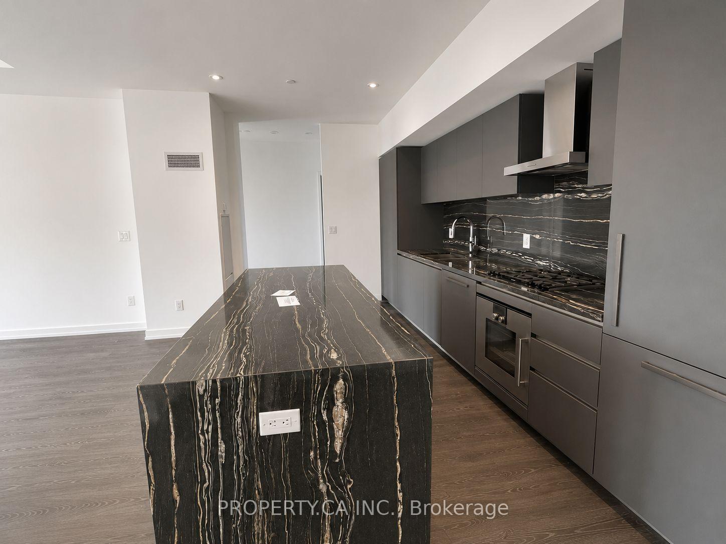 1315 Bay Street 2002, Toronto Unit: 2002