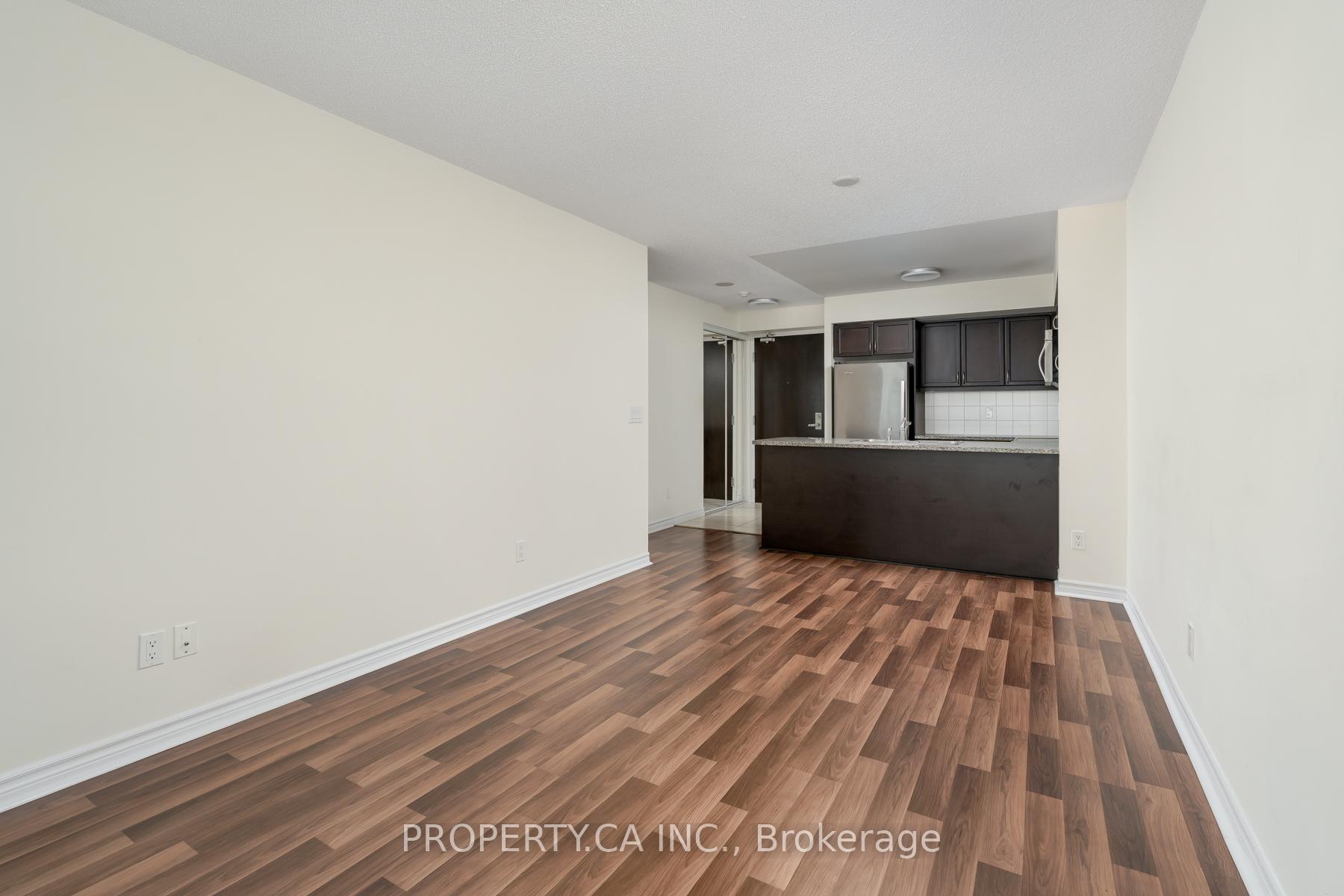 25 Lower Simcoe Street 803, Toronto Unit: 803