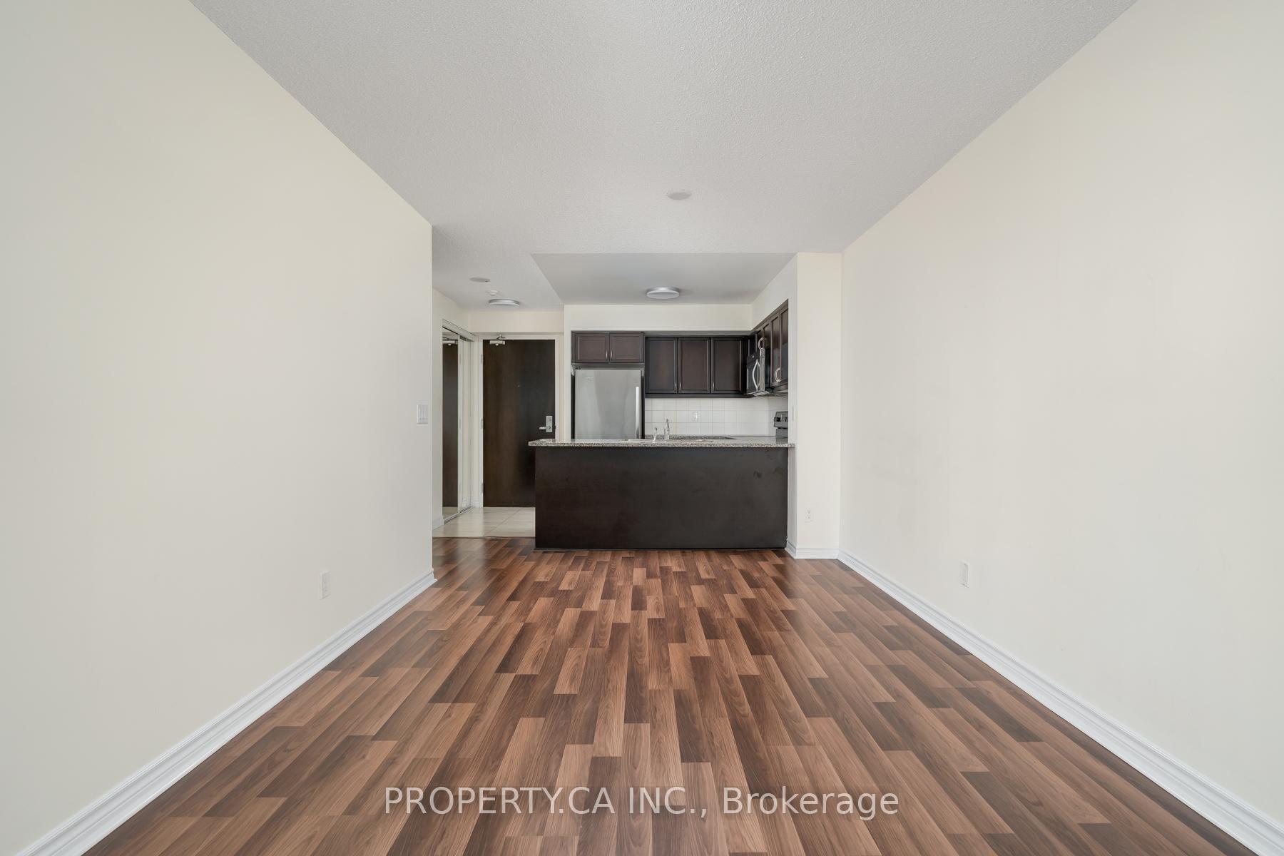 25 Lower Simcoe Street 803, Toronto Unit: 803