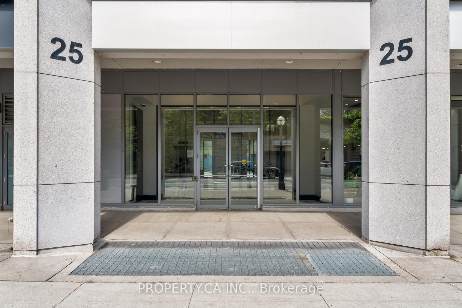 25 Lower Simcoe Street 803, Toronto Unit: 803