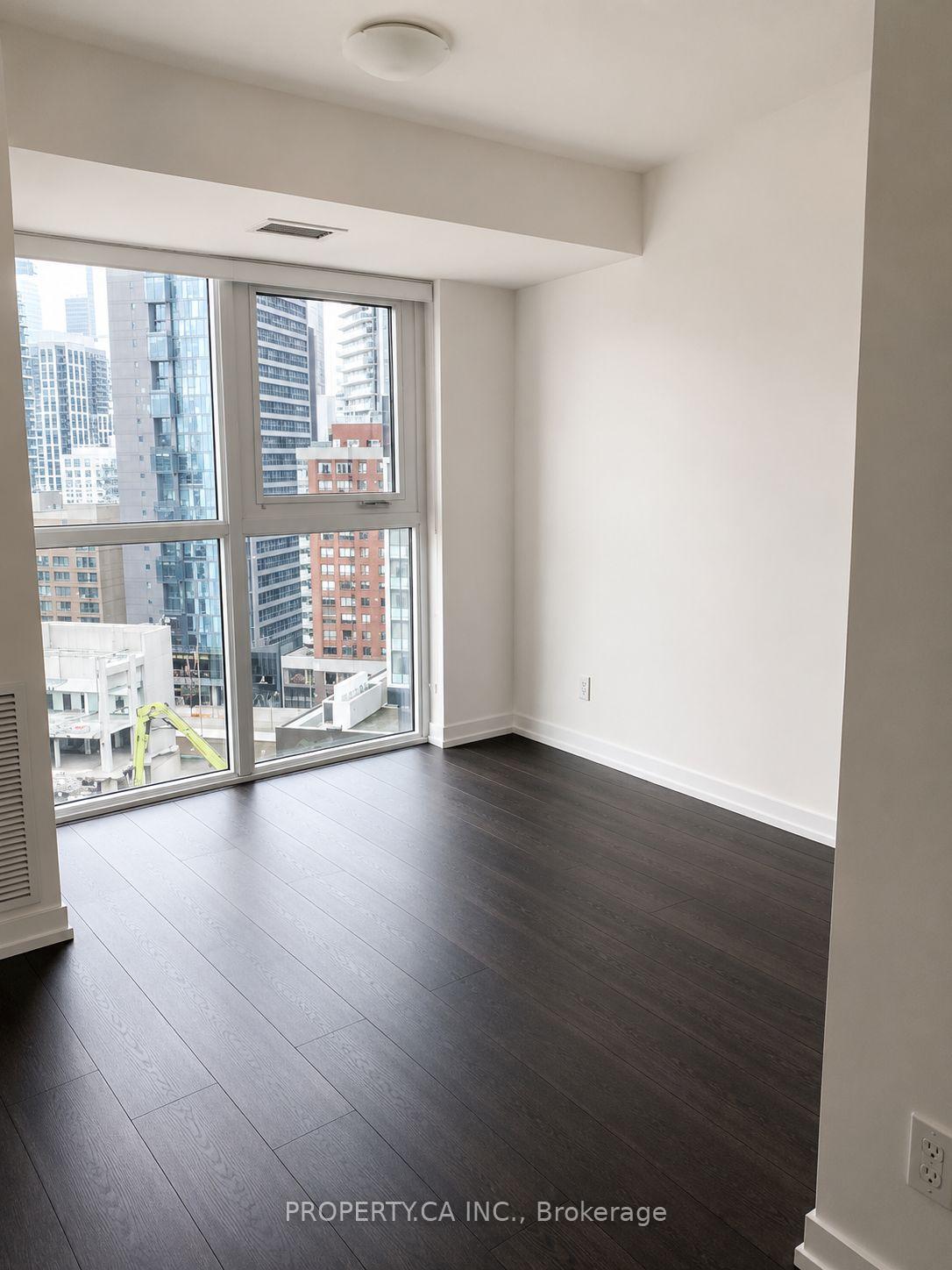 219 Dundas Street E 1706, Toronto Unit: 1706