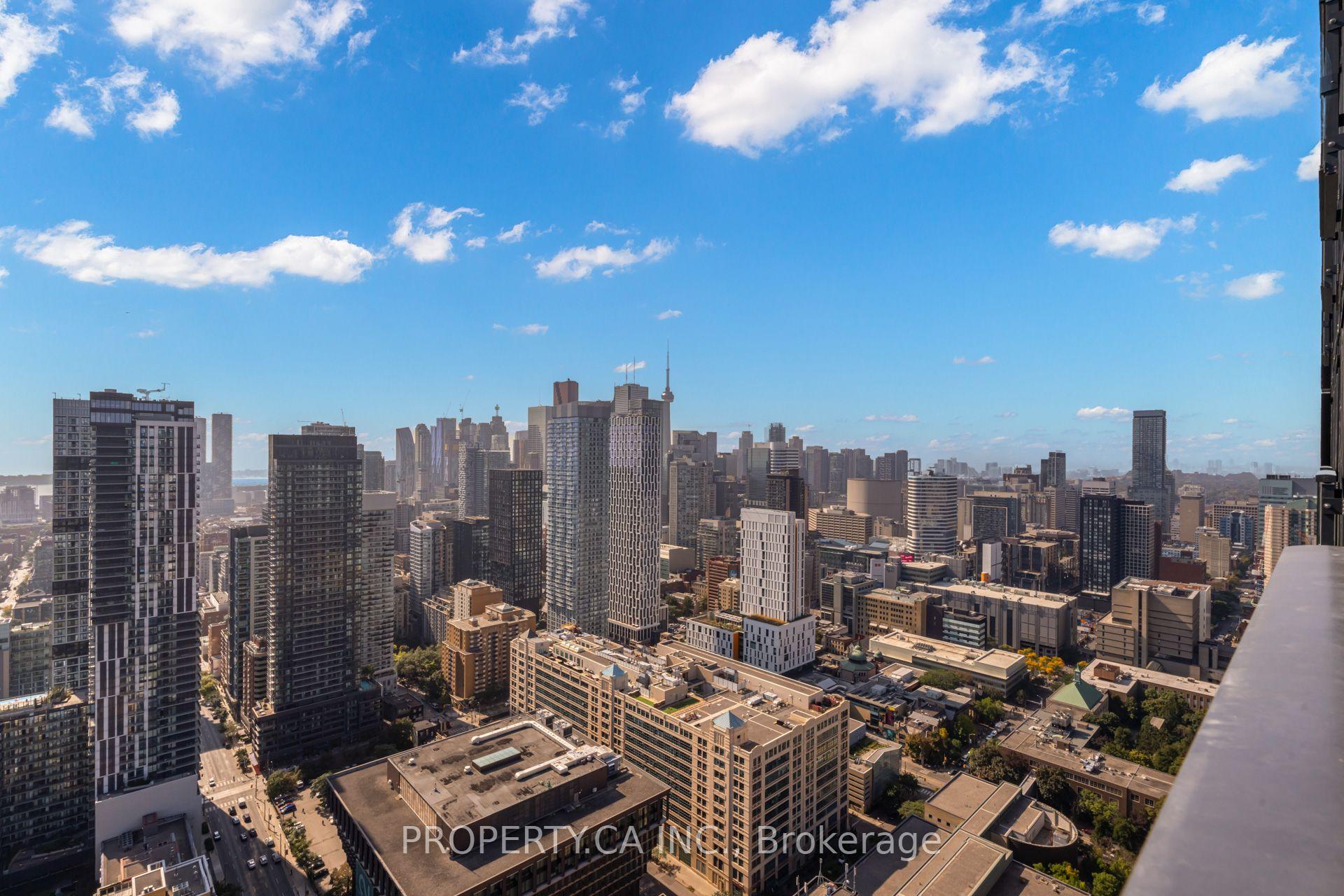 319 Jarvis Street LPH16, Toronto Unit: LPH16