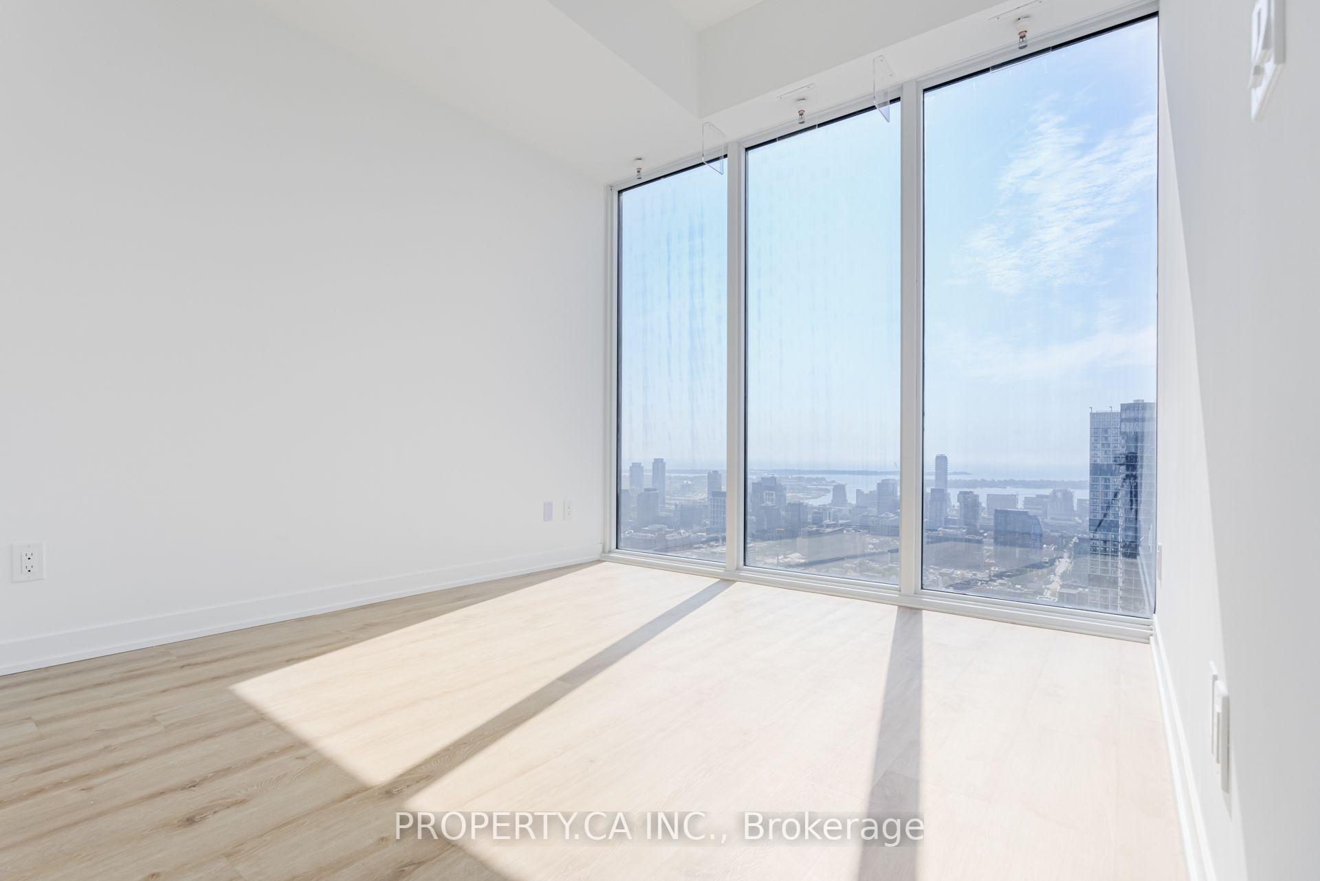 319 Jarvis Street LPH16, Toronto Unit: LPH16