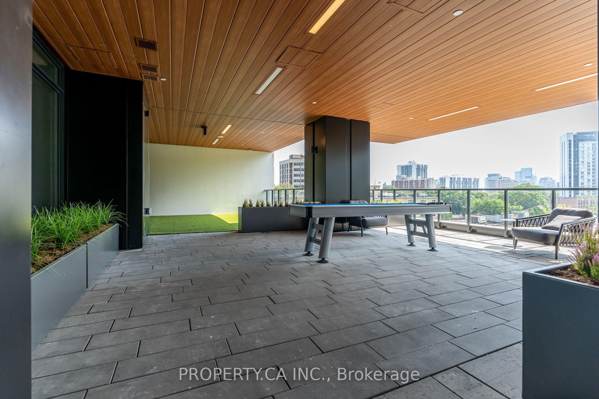 319 Jarvis Street LPH16, Toronto Unit: LPH16
