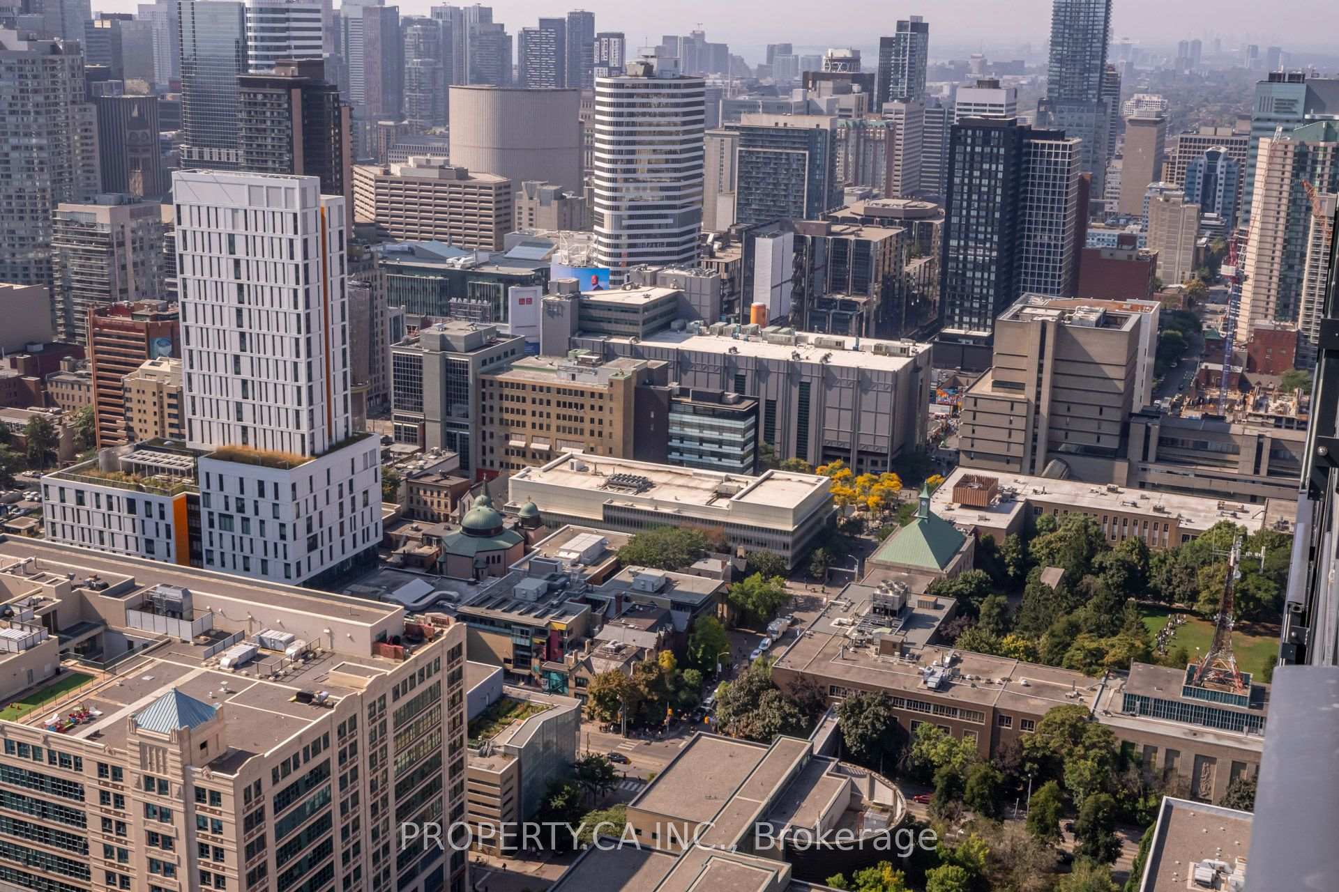 319 Jarvis Street LPH16, Toronto Unit: LPH16