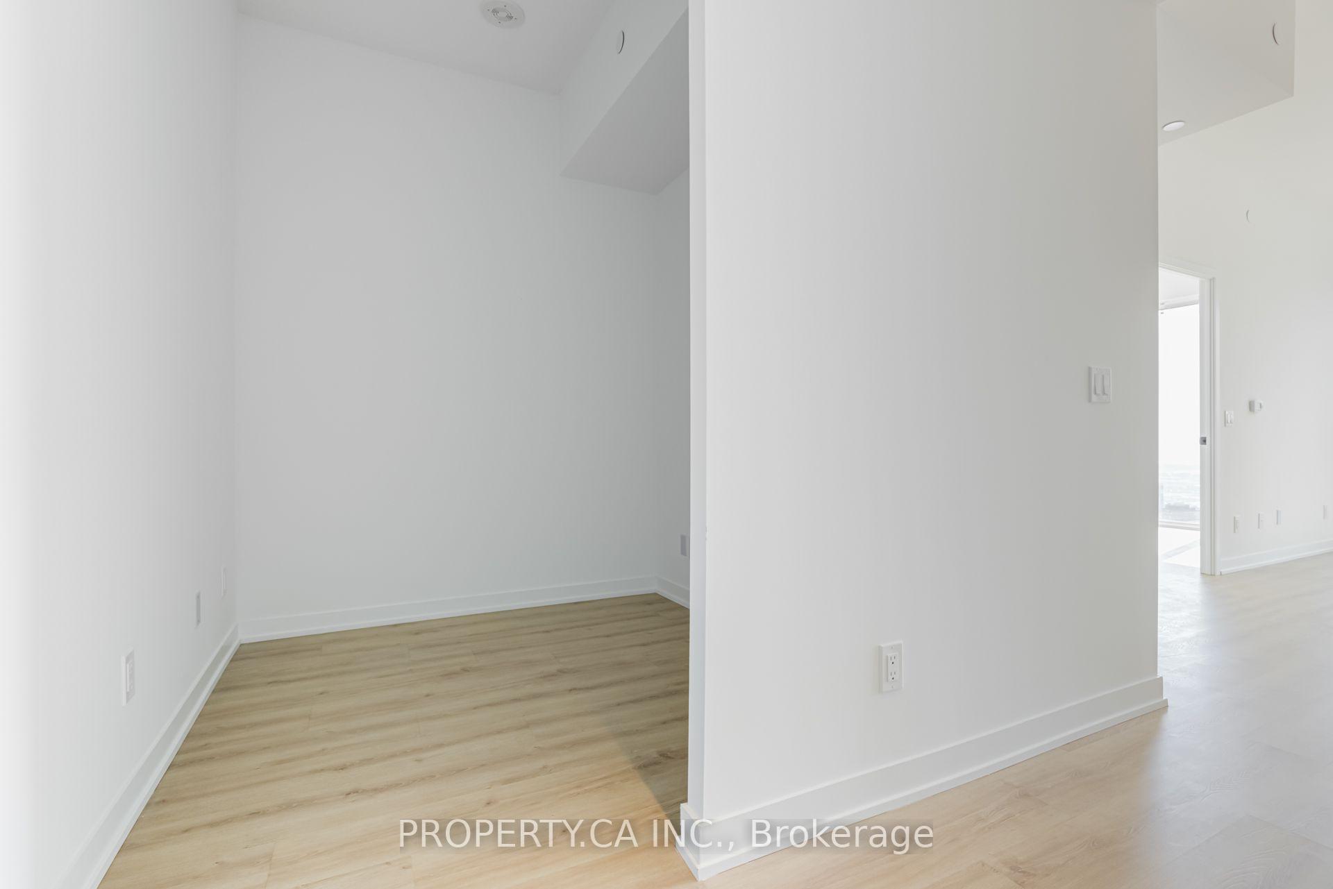 319 Jarvis Street LPH16, Toronto Unit: LPH16