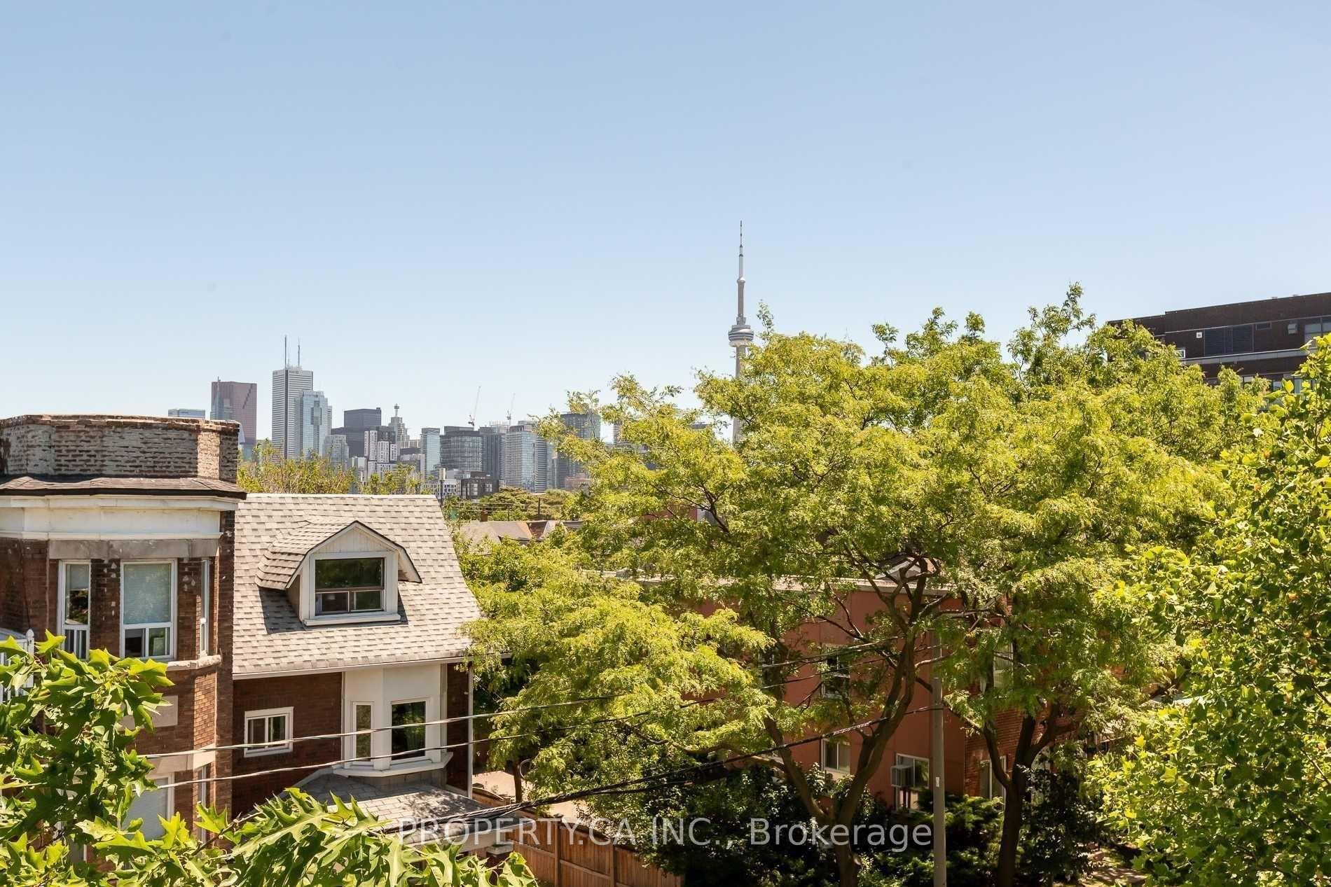 238 Manning Avenue, Toronto