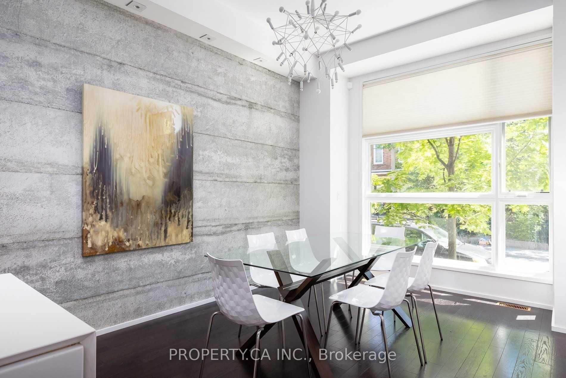238 Manning Avenue, Toronto