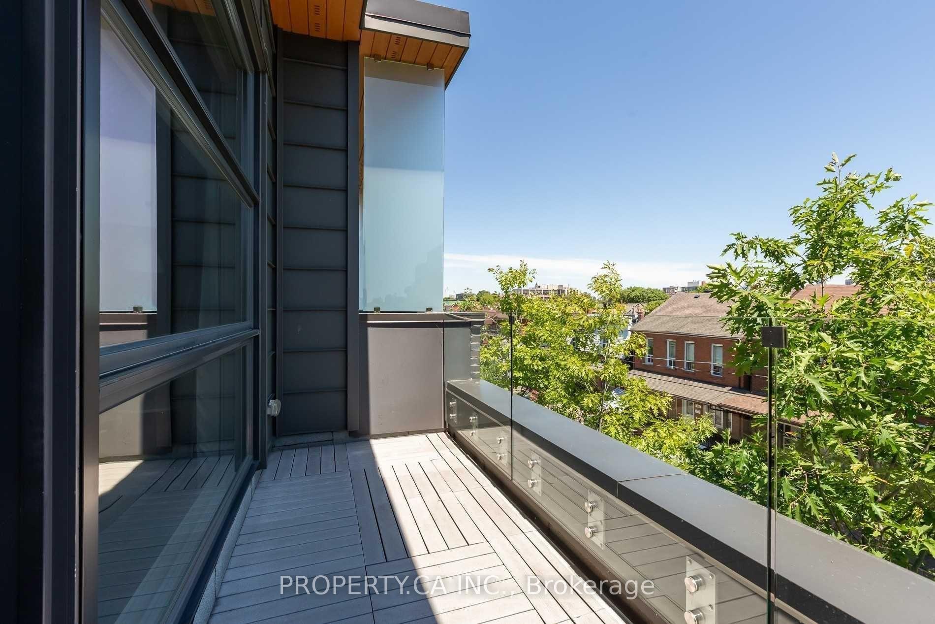 238 Manning Avenue, Toronto