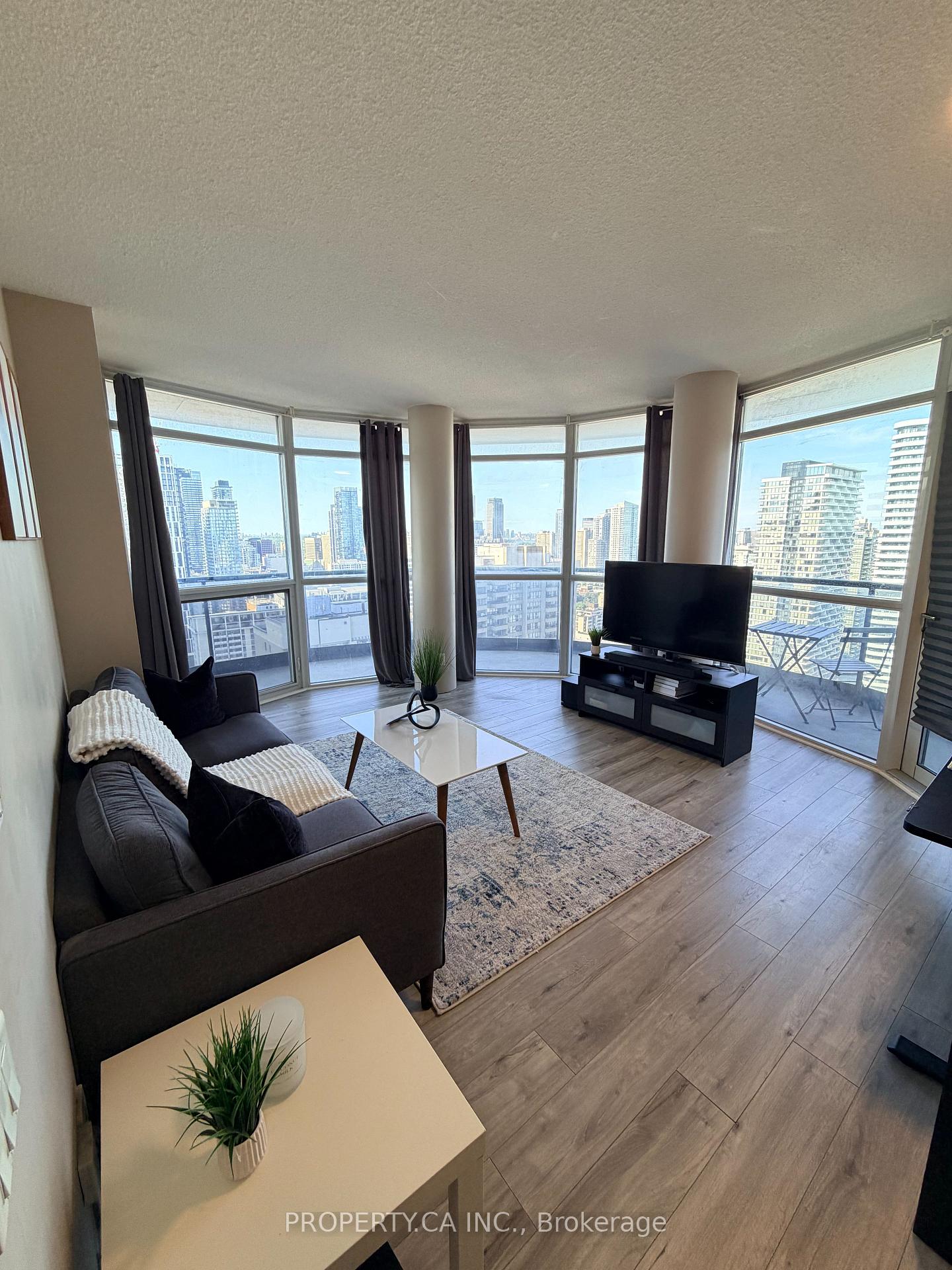 21 Carlton Street 3405, Toronto Unit: 3405