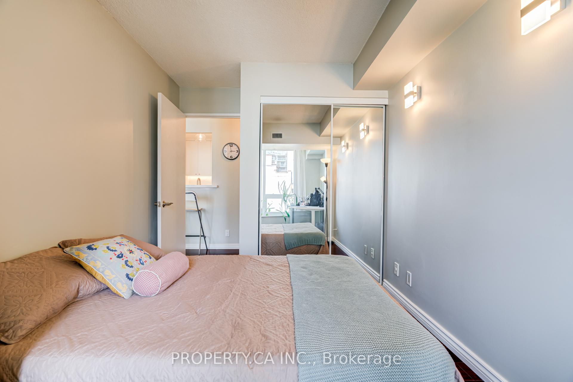 92 King Street 1008, Toronto Unit: 1008