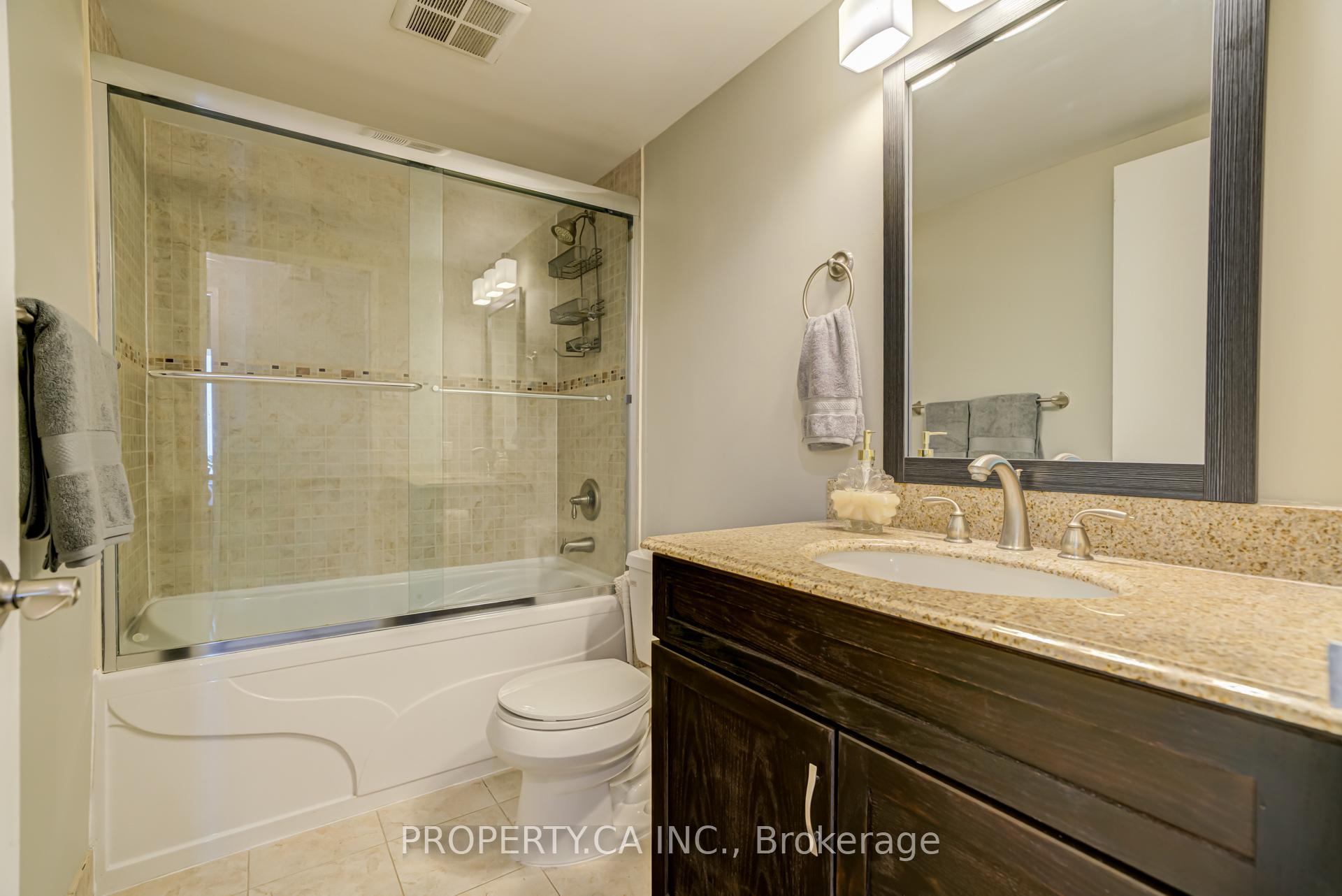 92 King Street 1008, Toronto Unit: 1008
