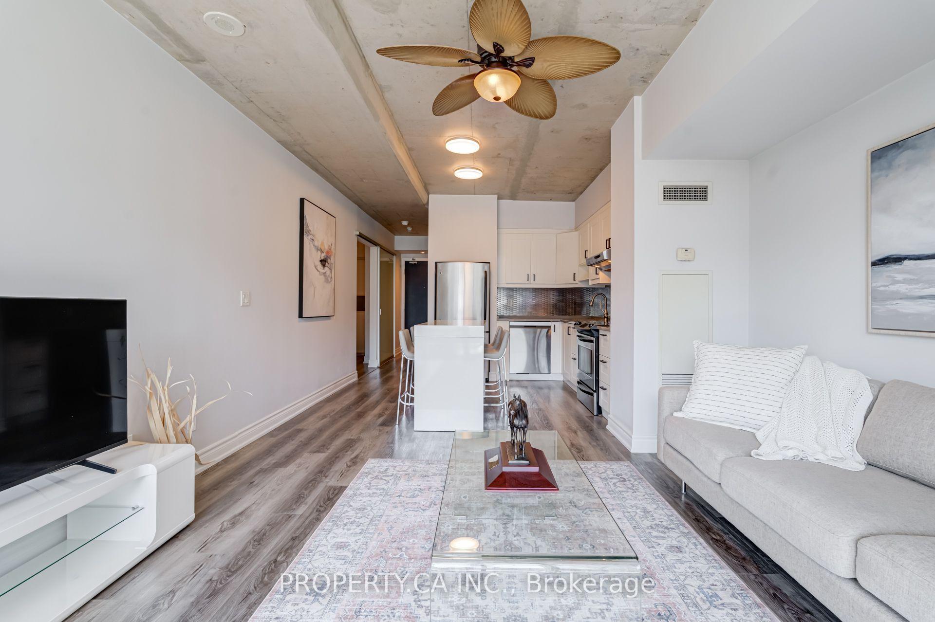 55 Stewart Street 702, Toronto Unit: 702