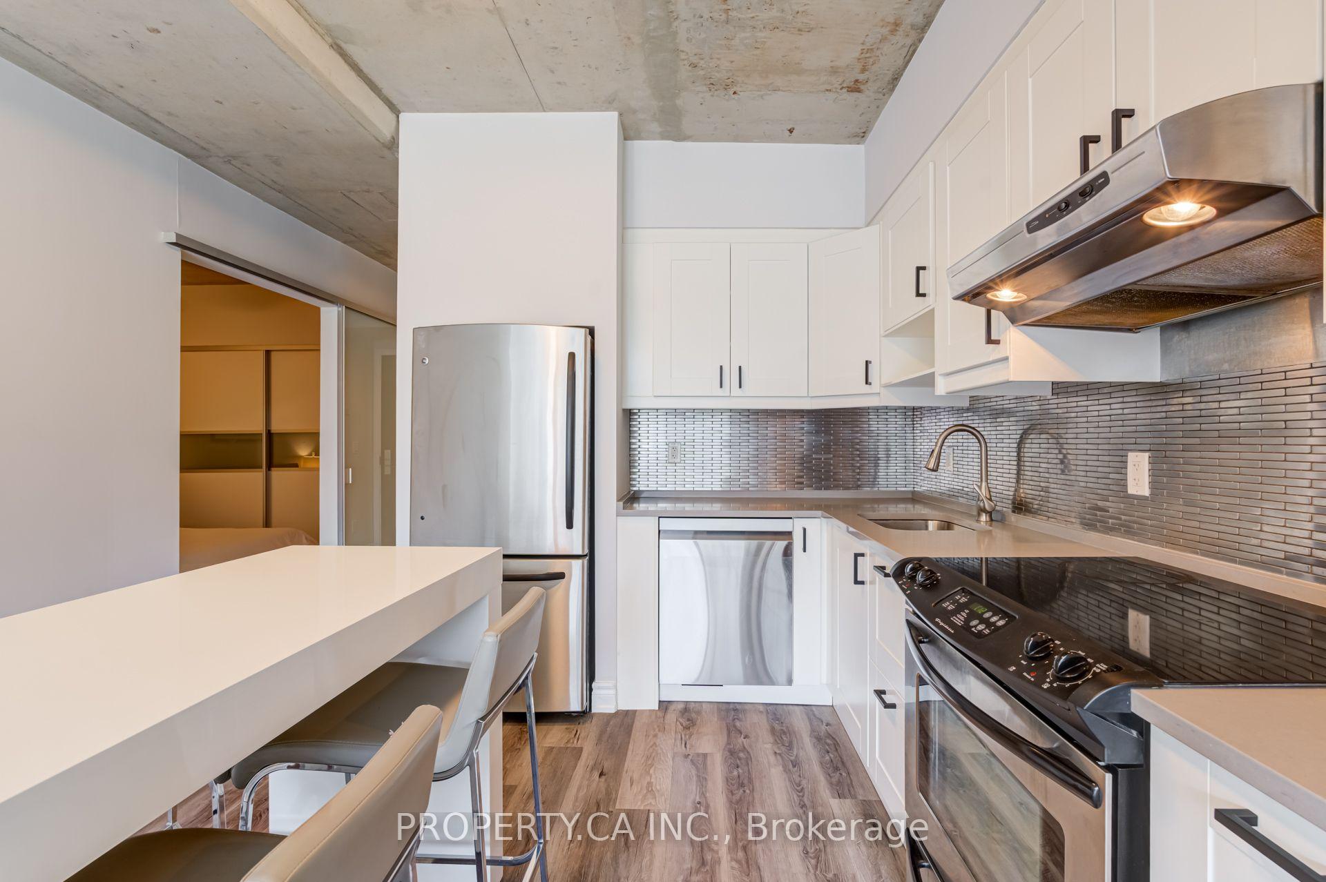 55 Stewart Street 702, Toronto Unit: 702