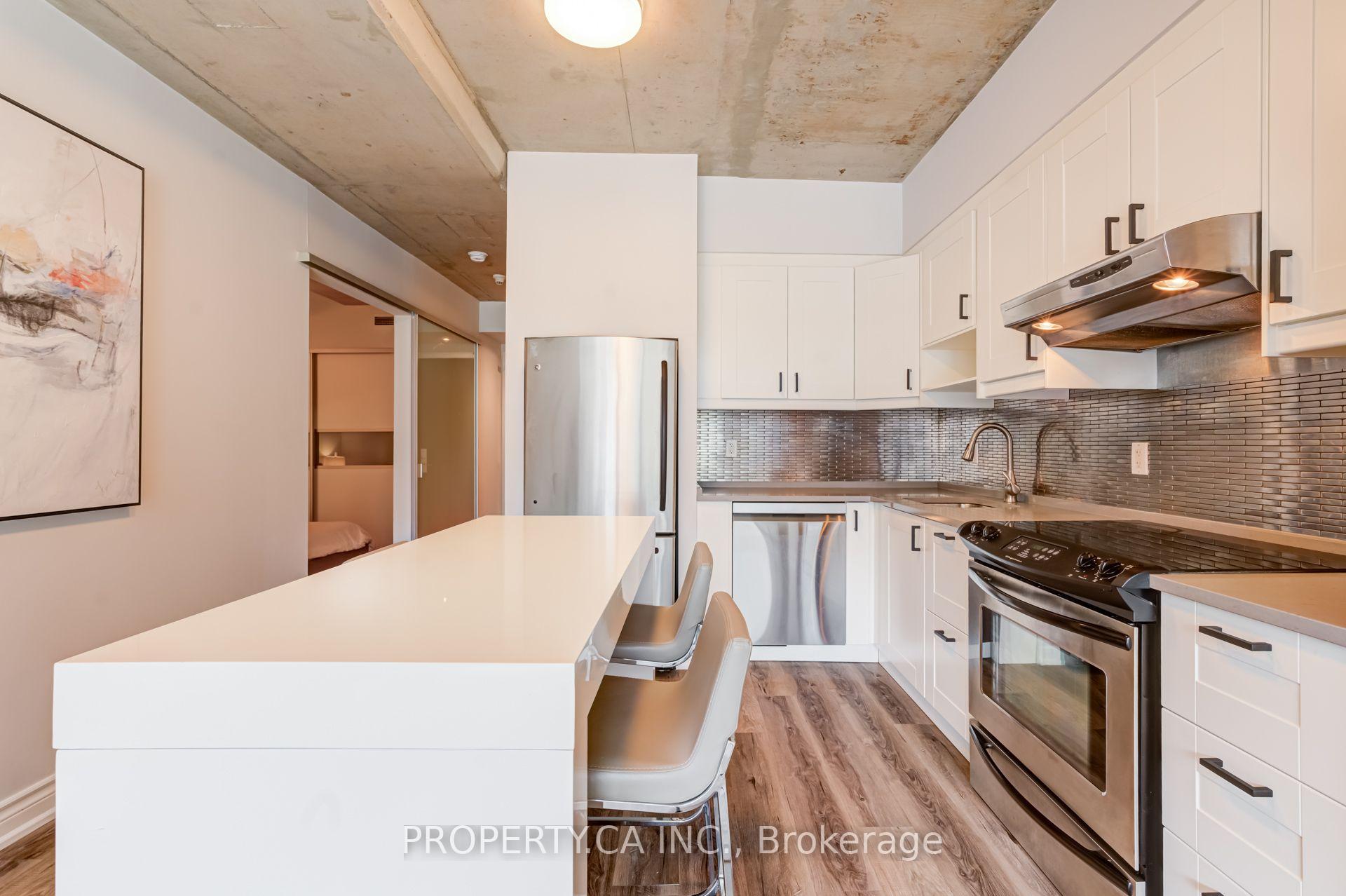 55 Stewart Street 702, Toronto Unit: 702