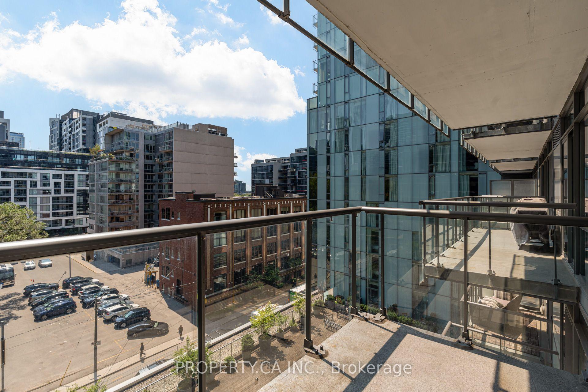 55 Stewart Street 702, Toronto Unit: 702