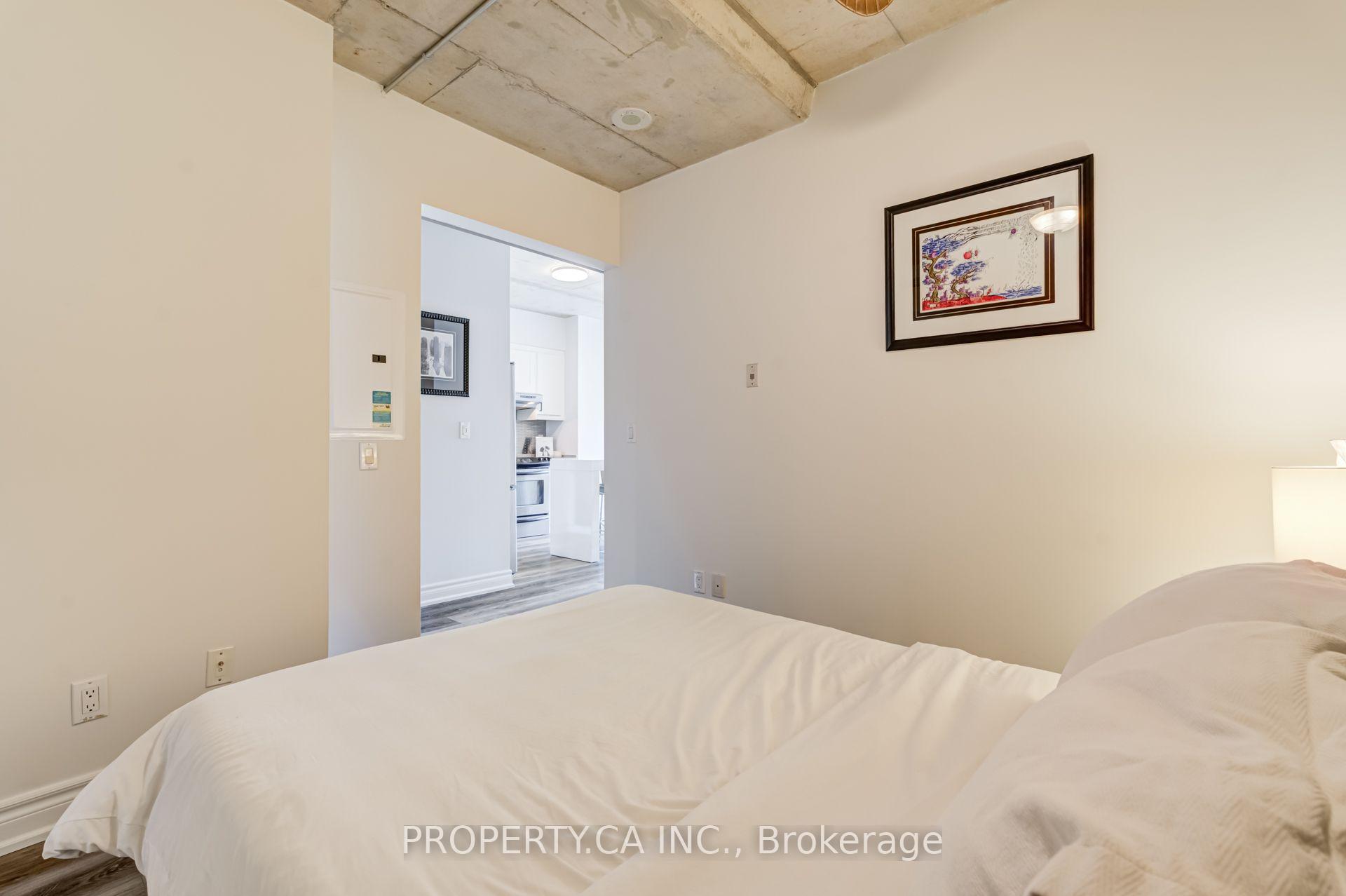 55 Stewart Street 702, Toronto Unit: 702