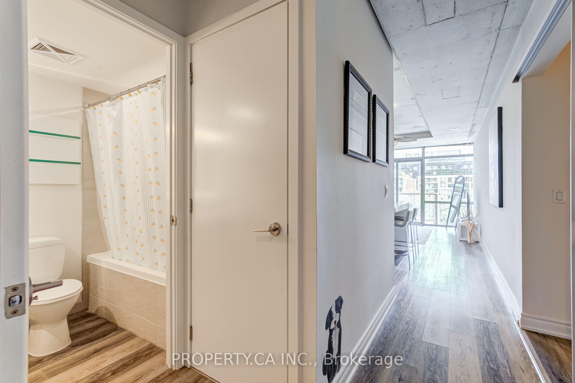 55 Stewart Street 702, Toronto Unit: 702
