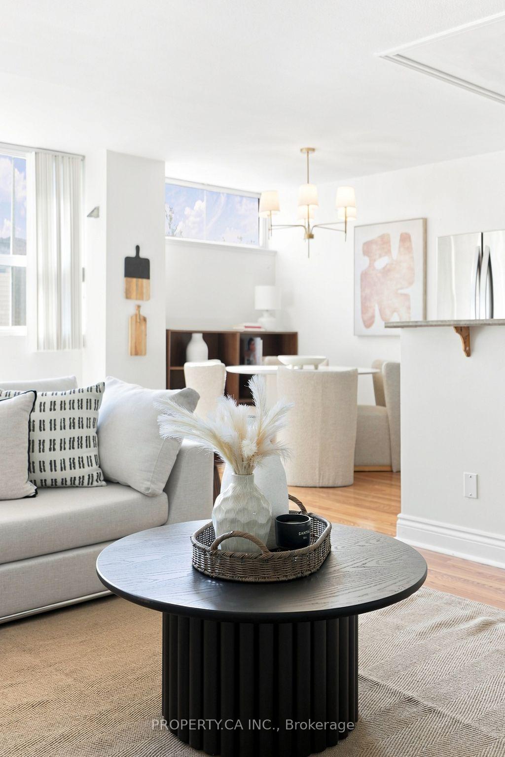 60 Montclair Avenue 202, Toronto Unit: 202