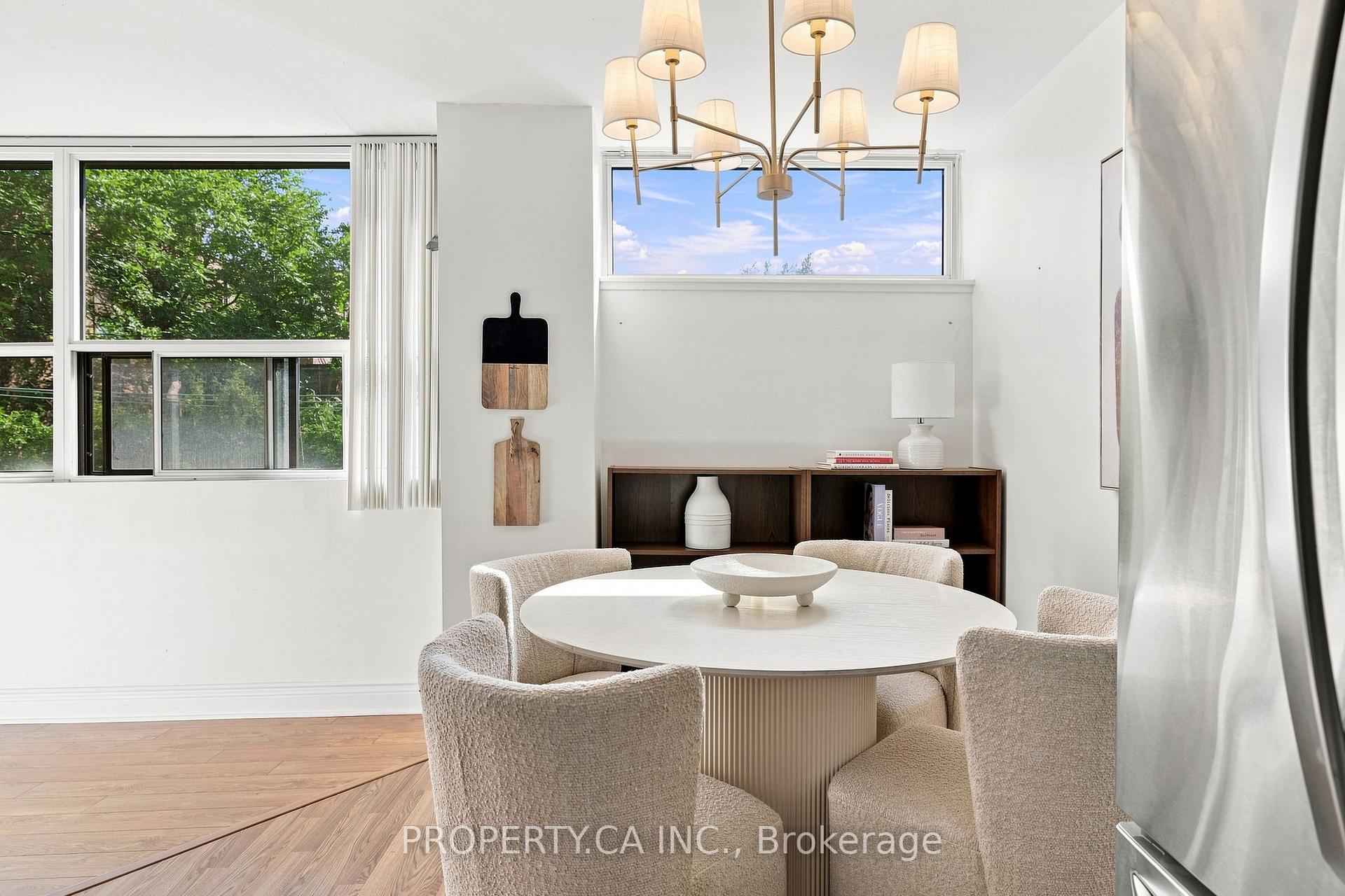 60 Montclair Avenue 202, Toronto Unit: 202