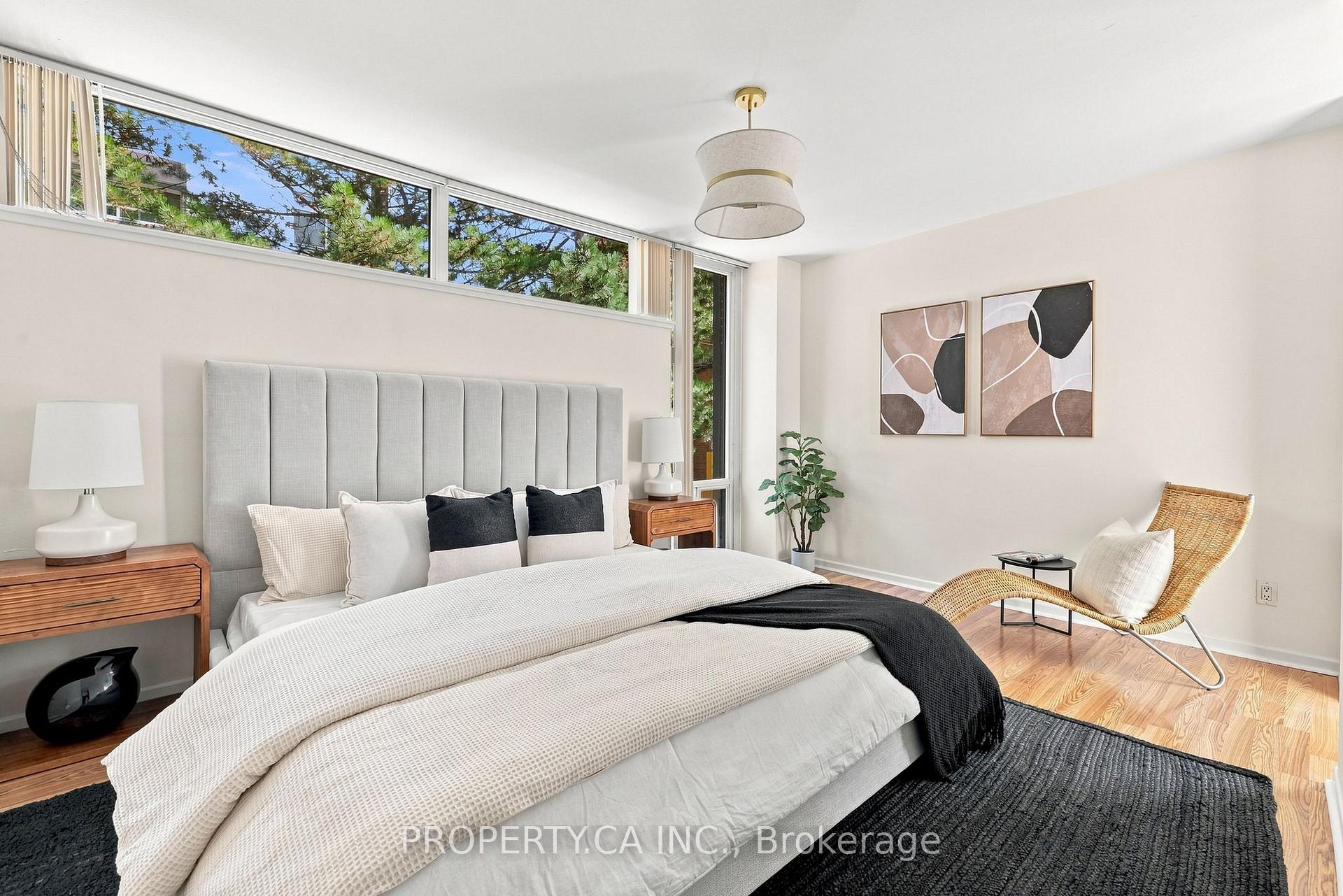 60 Montclair Avenue 202, Toronto Unit: 202