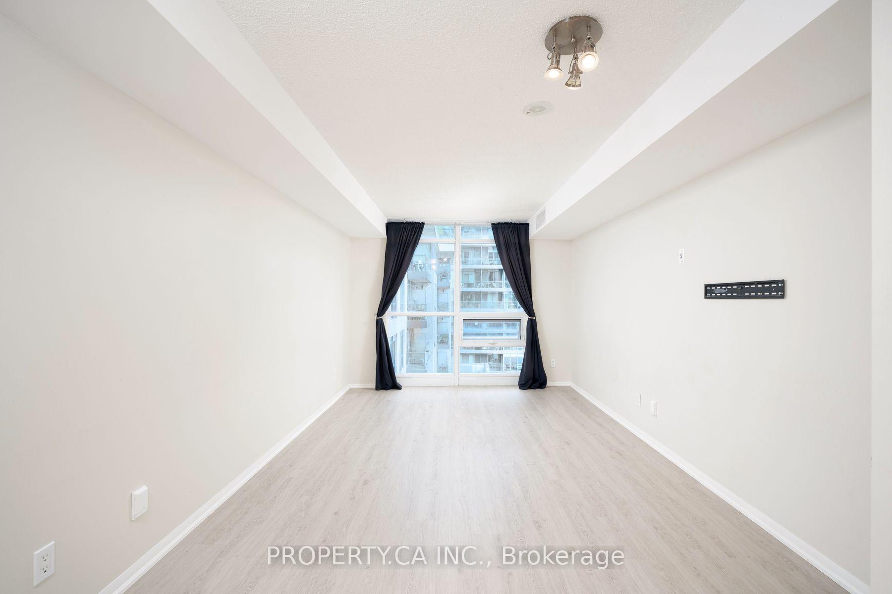 219 Fort York Boulevard 622, Toronto Unit: 622