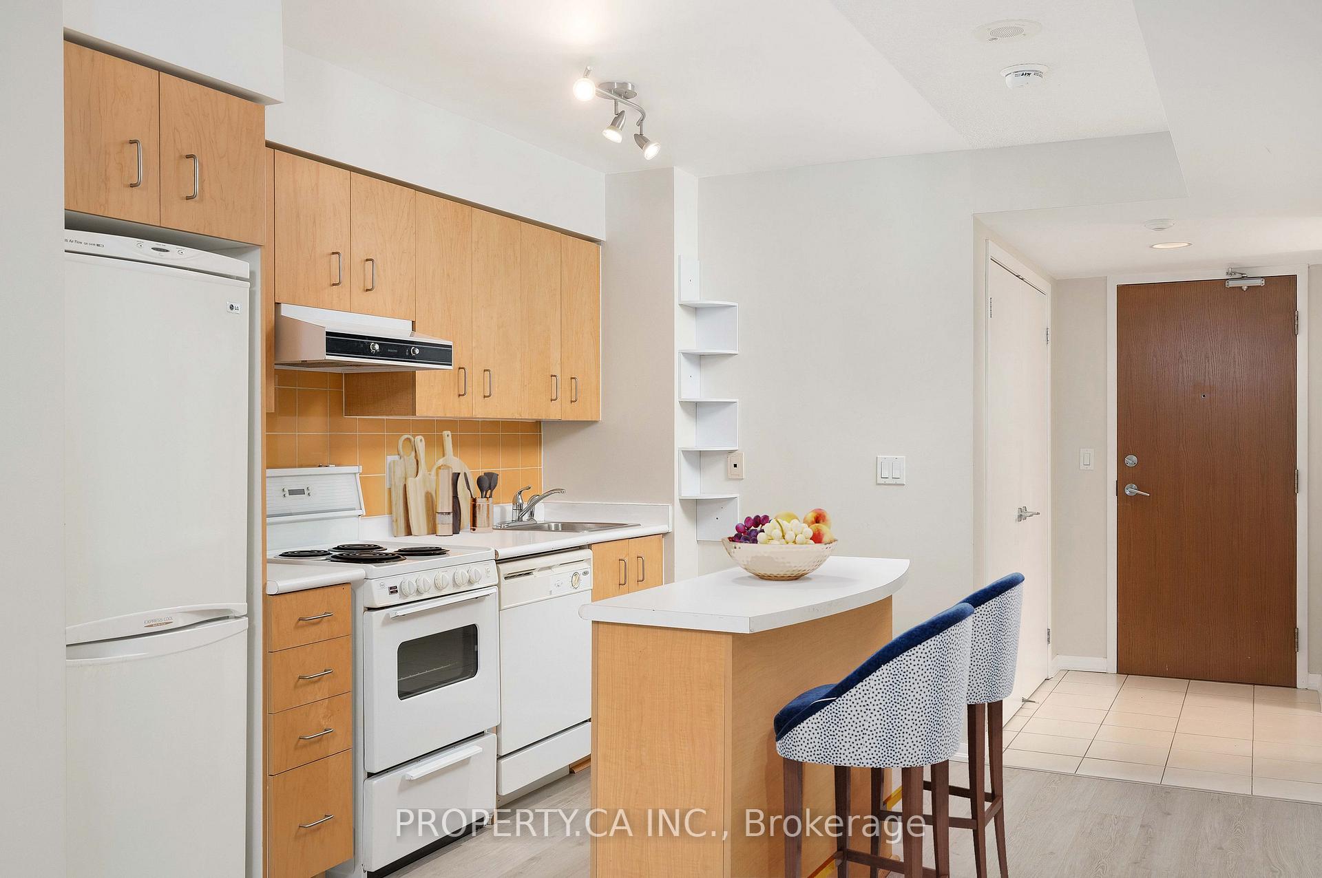 219 Fort York Boulevard 622, Toronto Unit: 622
