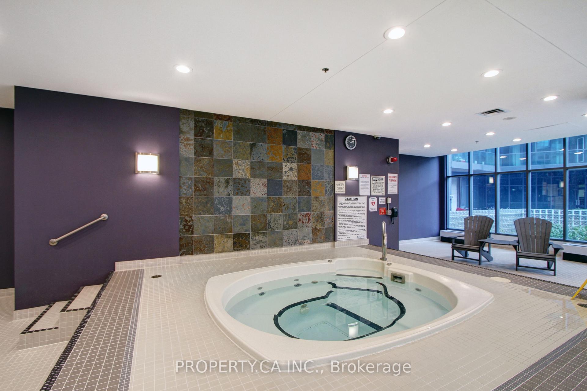 219 Fort York Boulevard 622, Toronto Unit: 622