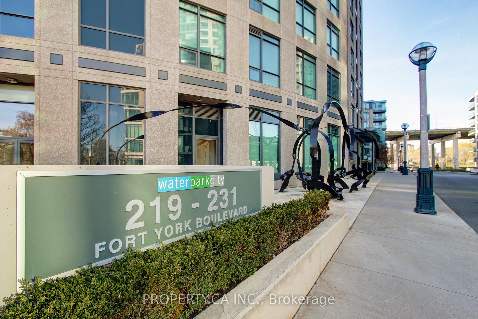 219 Fort York Boulevard 622, Toronto Unit: 622