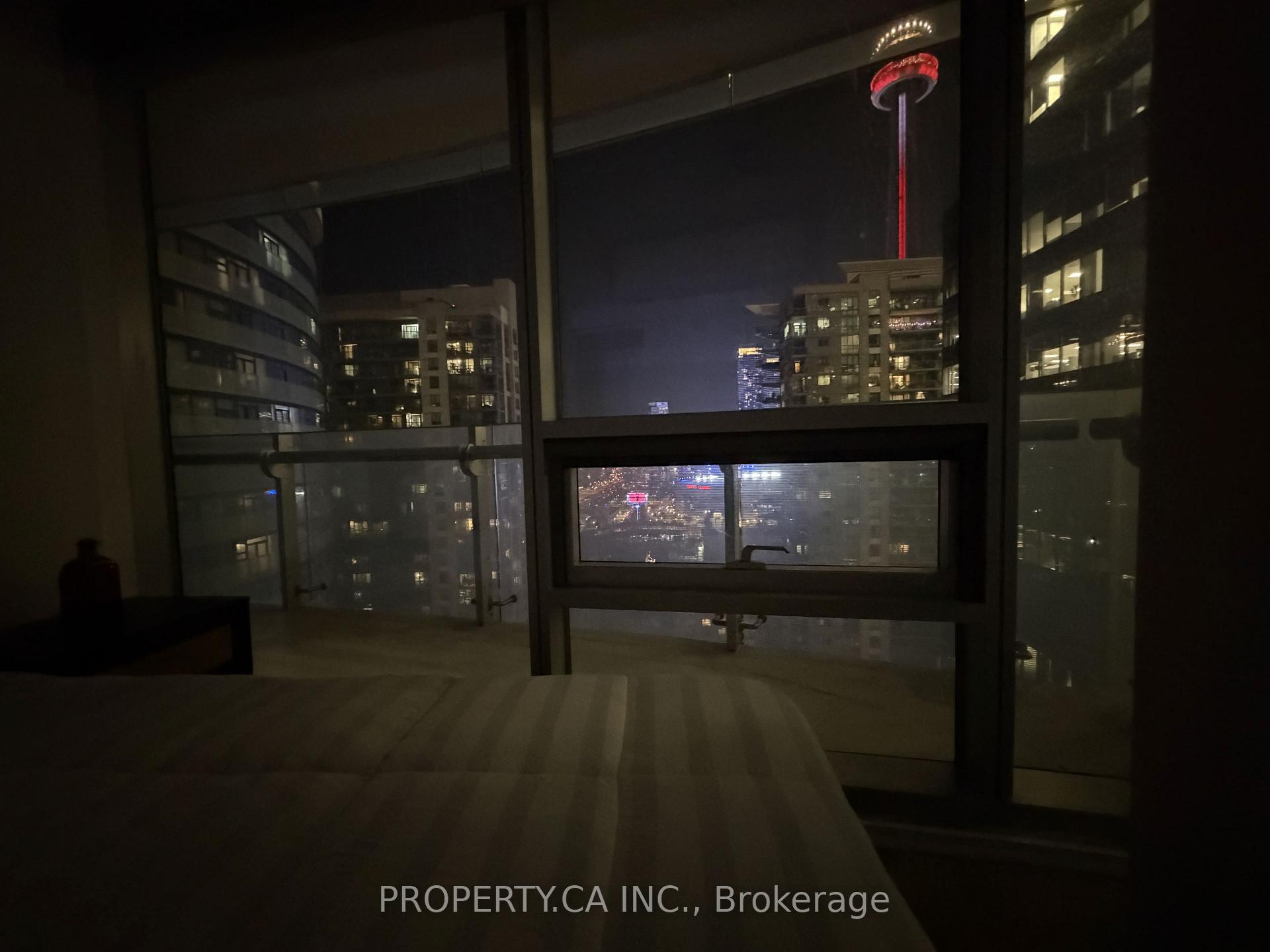 14 York Street 2308, Toronto Unit: 2308