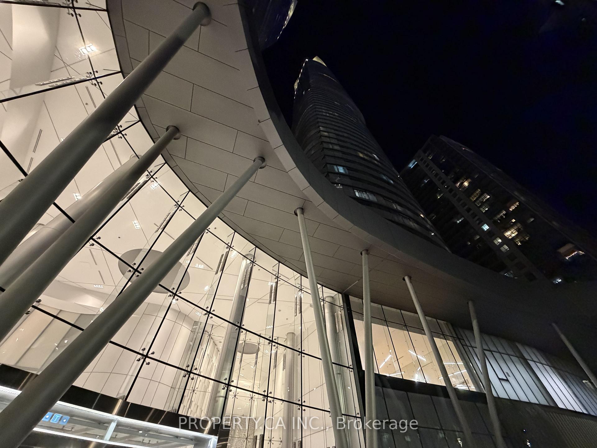 14 York Street 2308, Toronto Unit: 2308