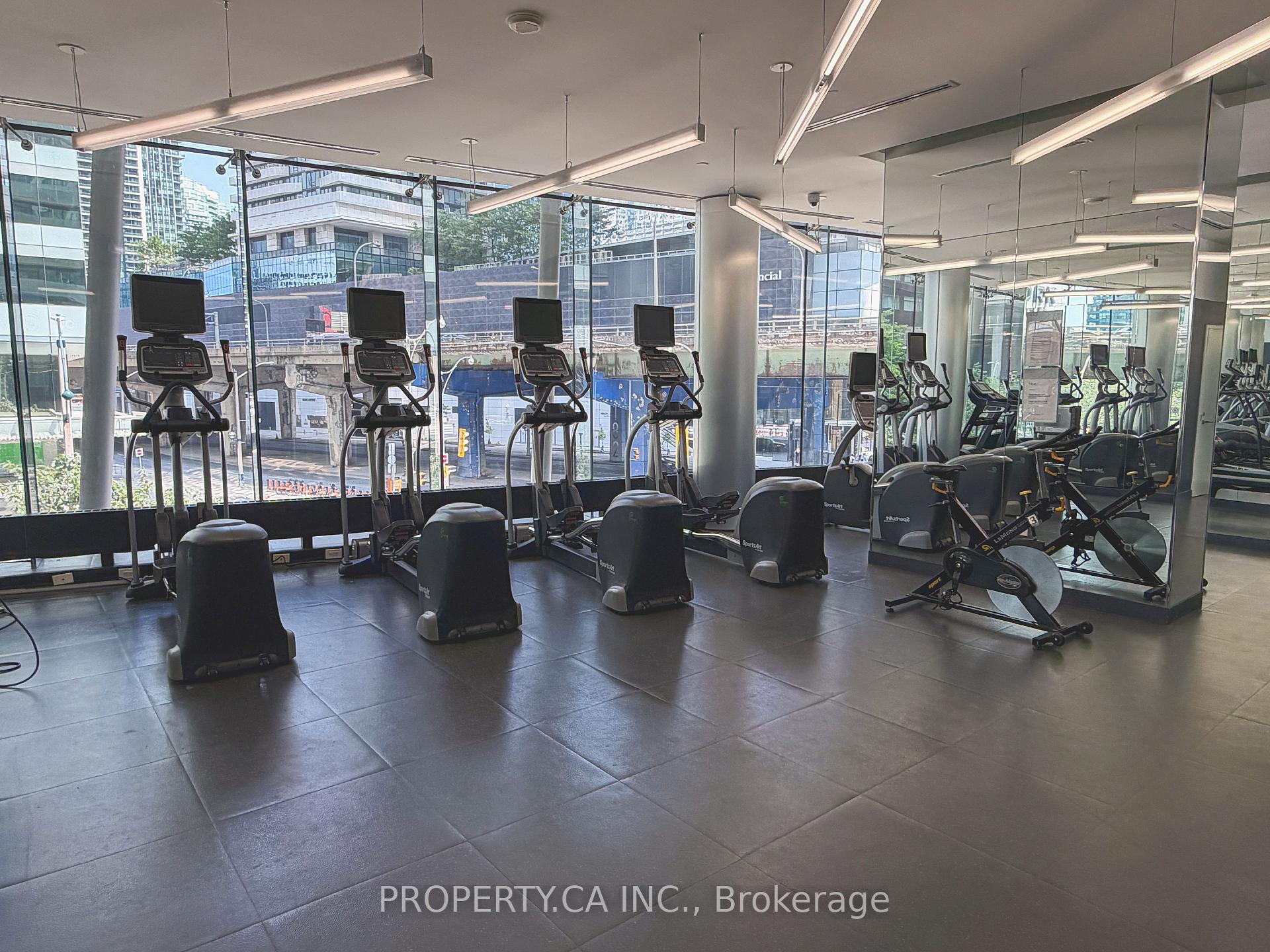 14 York Street 2308, Toronto Unit: 2308
