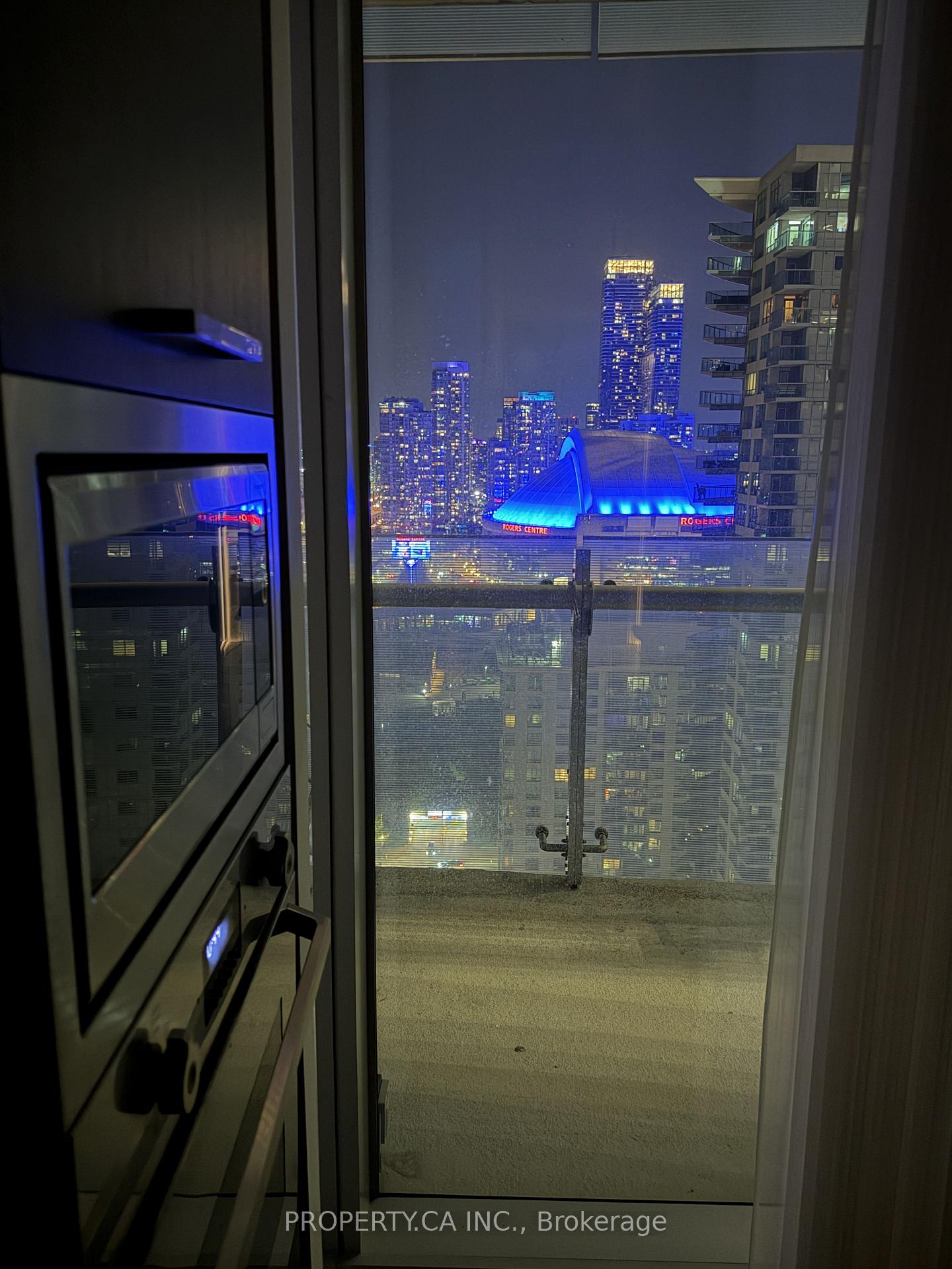 14 York Street 2308, Toronto Unit: 2308