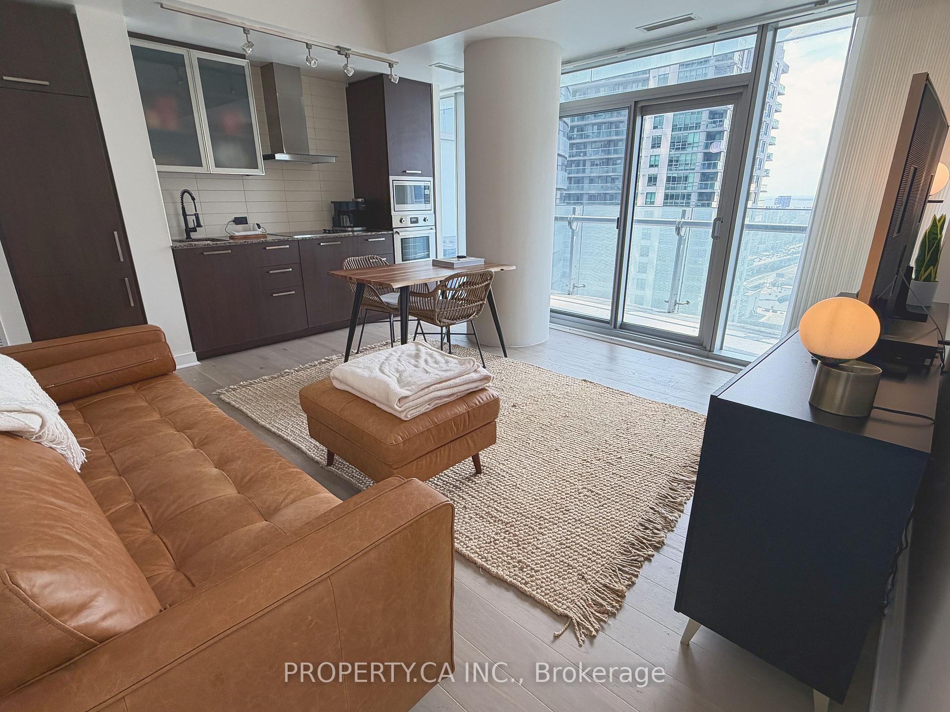 14 York Street 2308, Toronto Unit: 2308