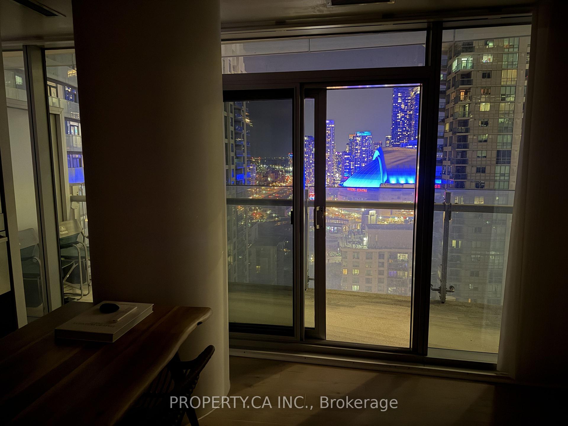 14 York Street 2308, Toronto Unit: 2308