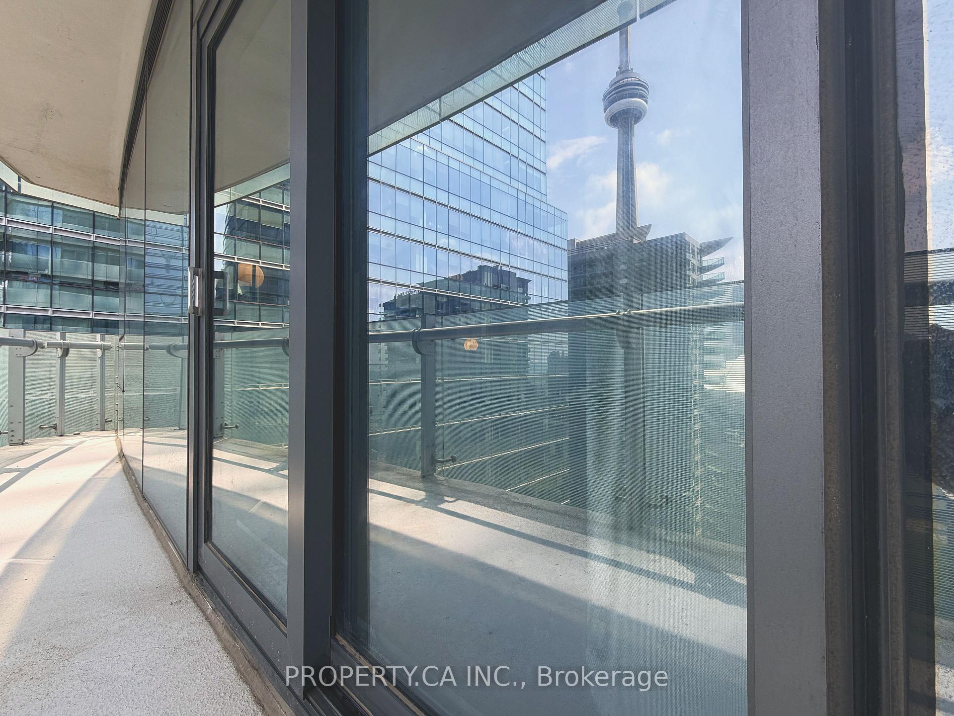 14 York Street 2308, Toronto Unit: 2308