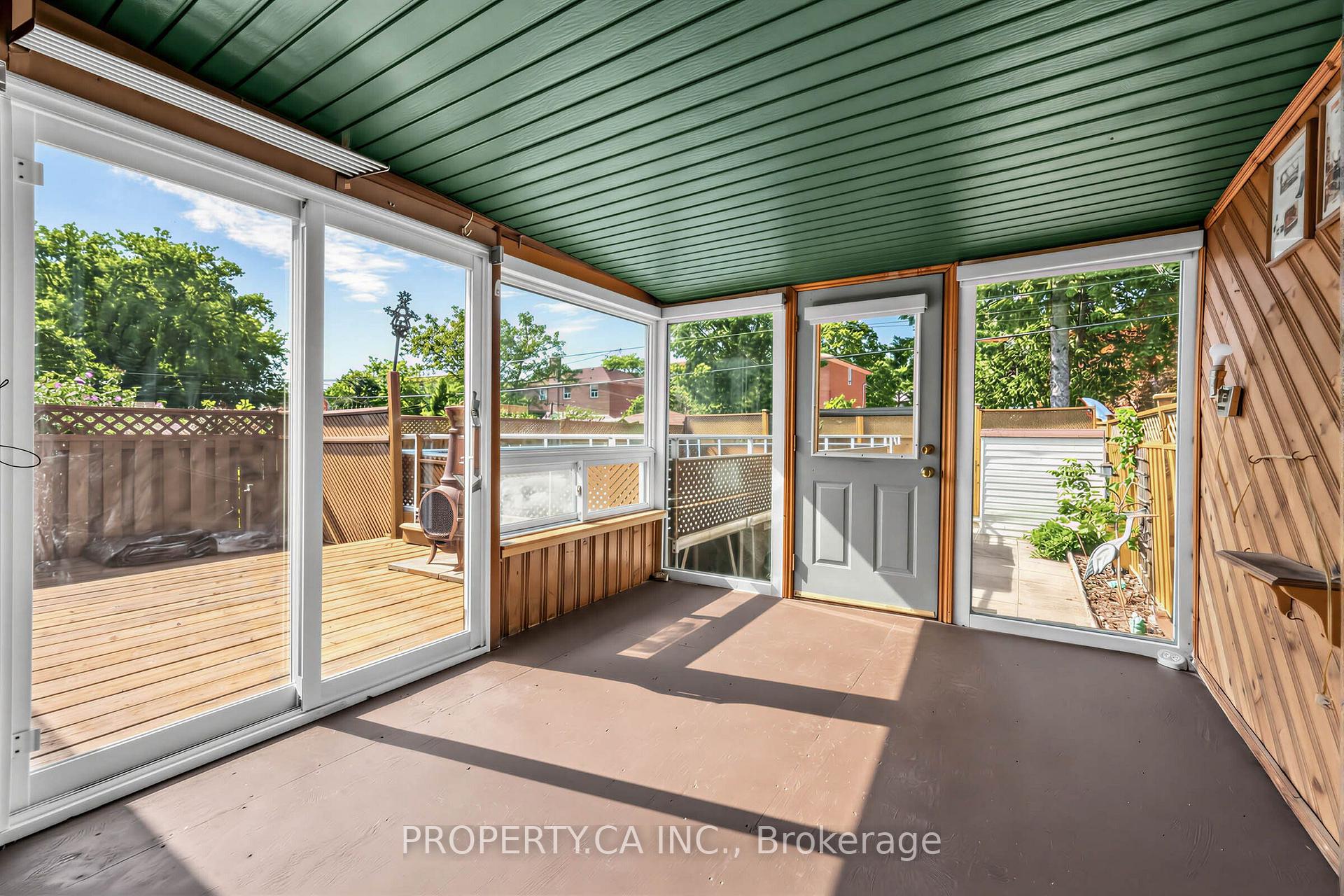 48 Santa Barbara Road, Toronto
