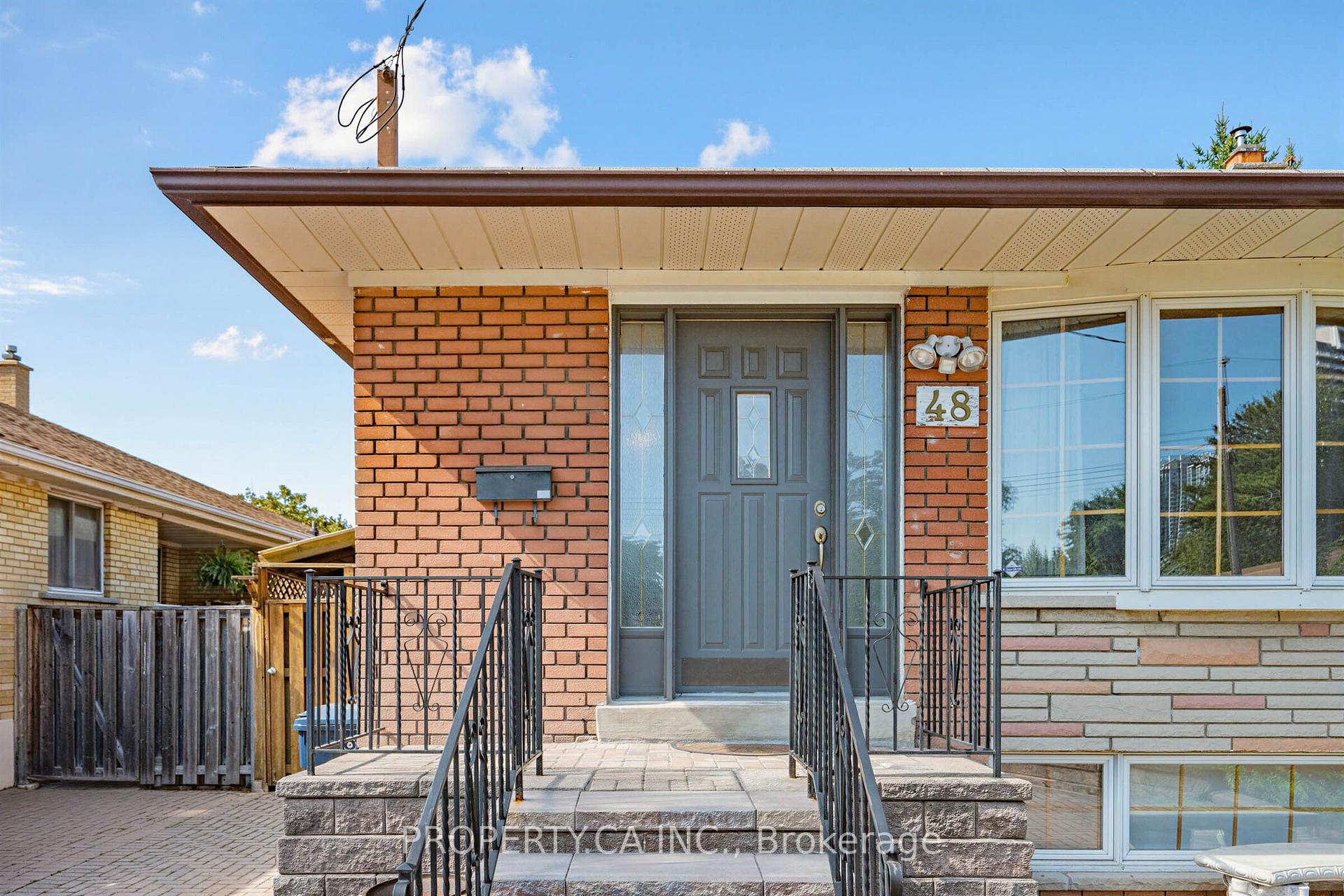 48 Santa Barbara Road, Toronto