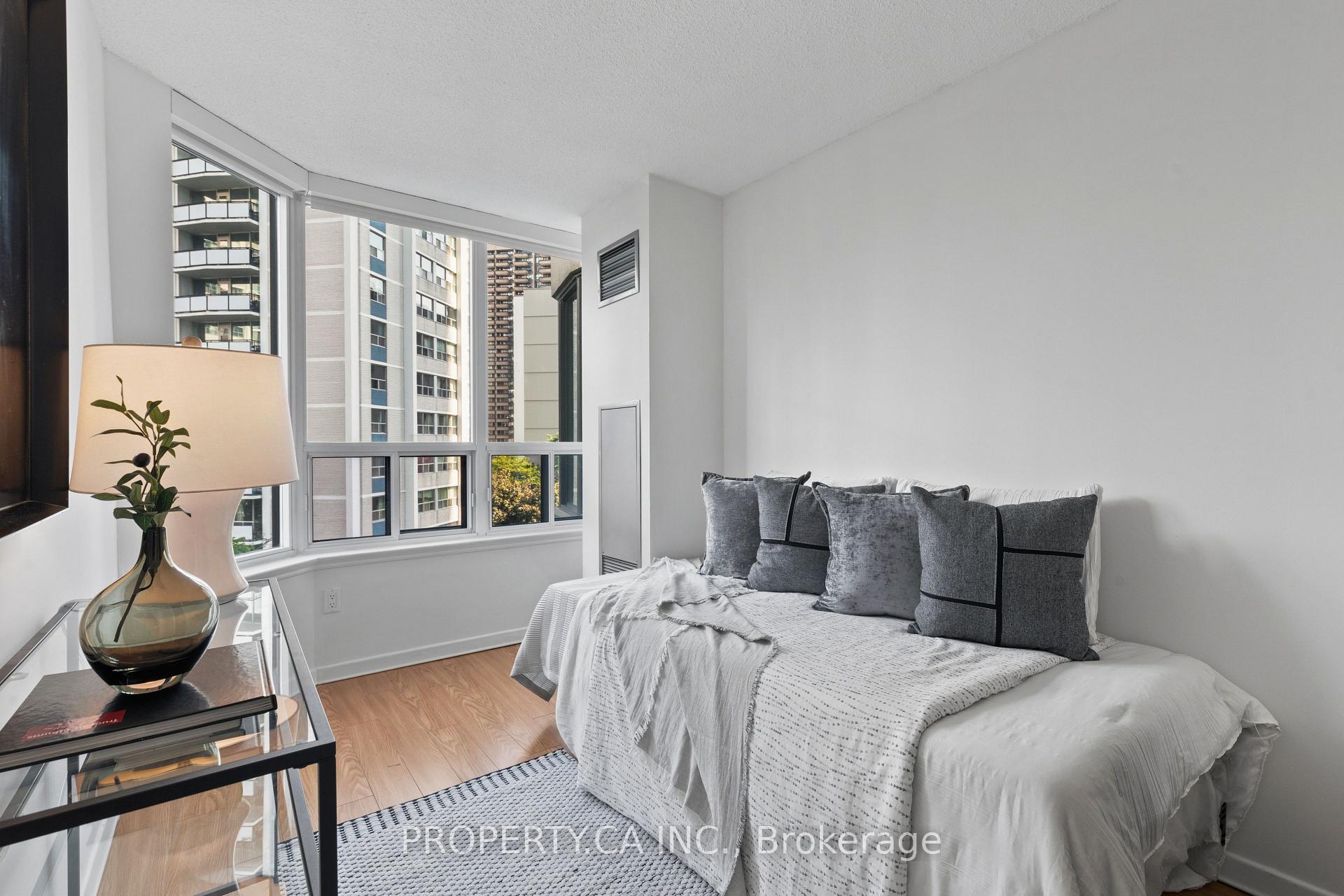 25 Maitland Street 601, Toronto Unit: 601