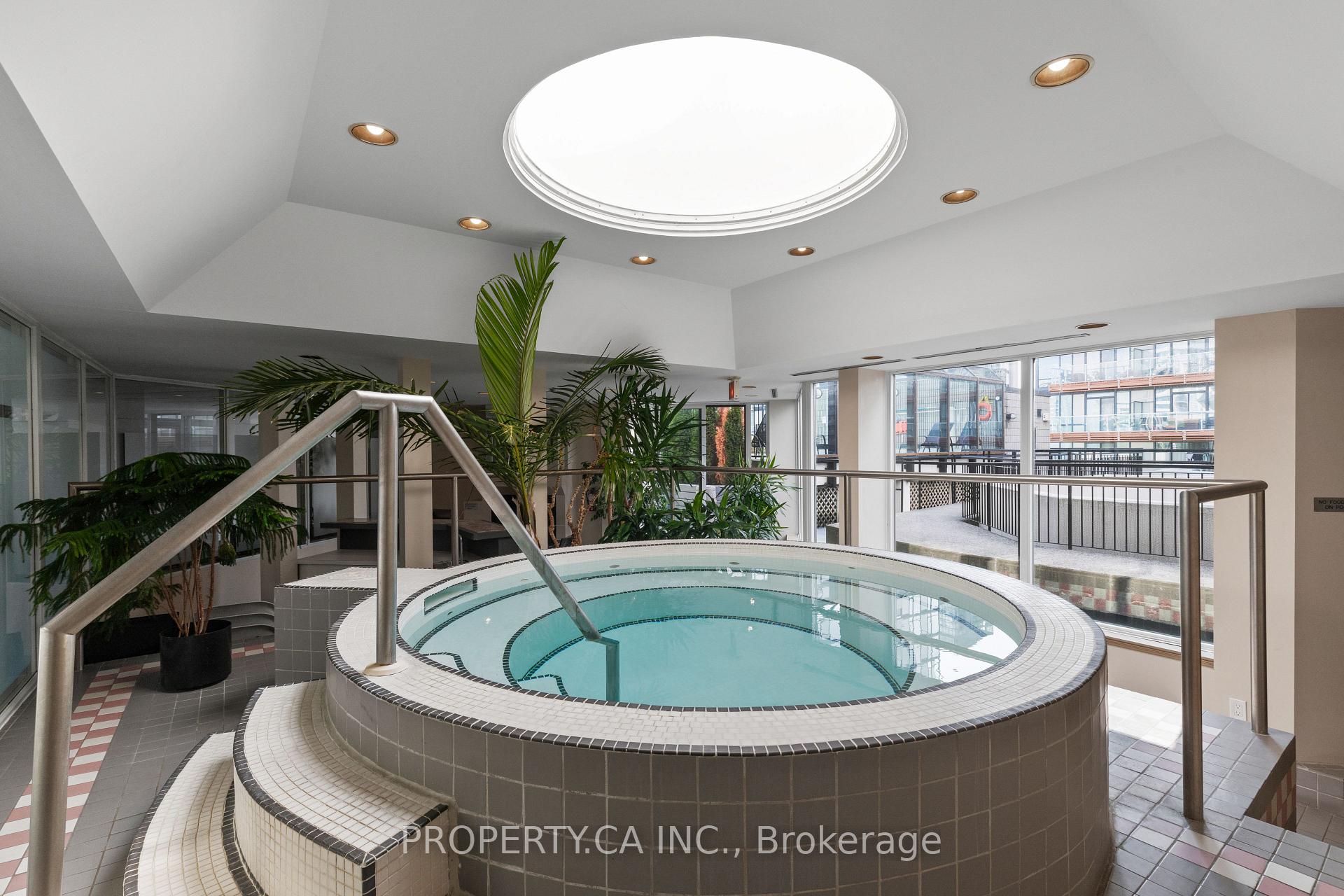 25 Maitland Street 601, Toronto Unit: 601