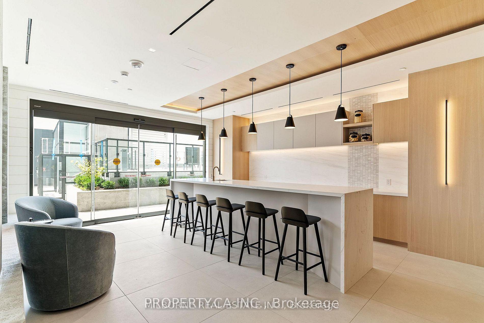 5 Defries Street 2105, Toronto Unit: 2105