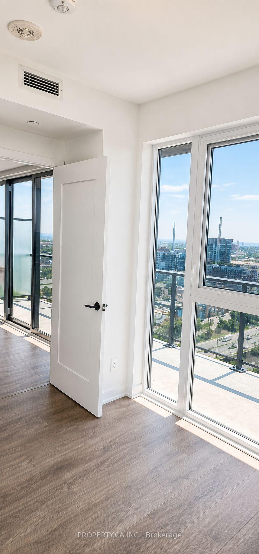 5 Defries Street 2105, Toronto Unit: 2105