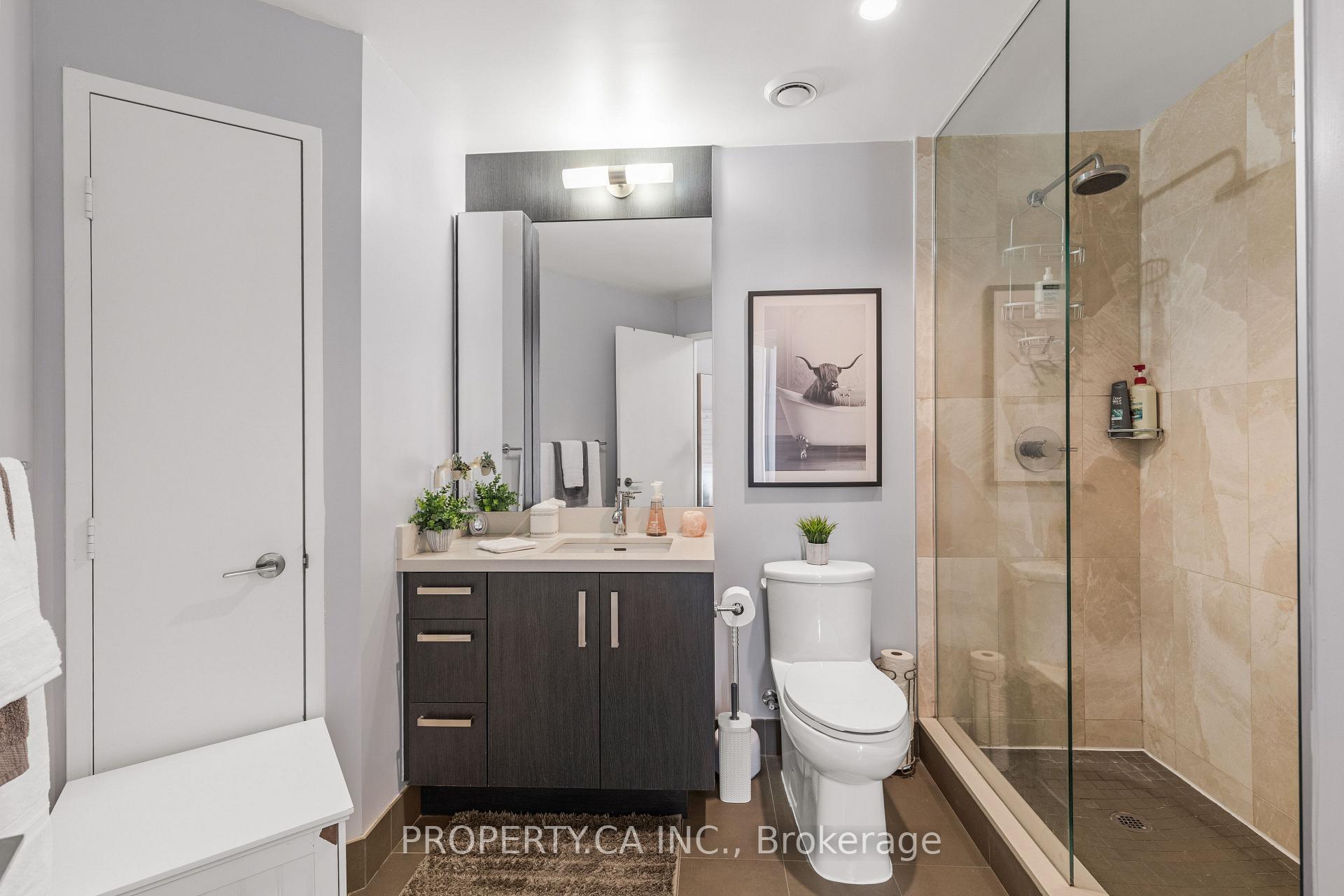 120 Bayview Avenue N122, Toronto Unit: N122