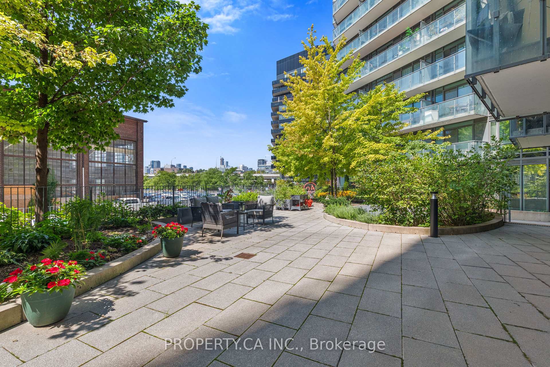120 Bayview Avenue N122, Toronto Unit: N122