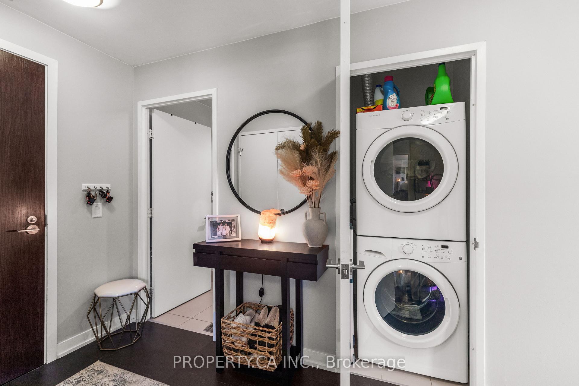 120 Bayview Avenue N122, Toronto Unit: N122